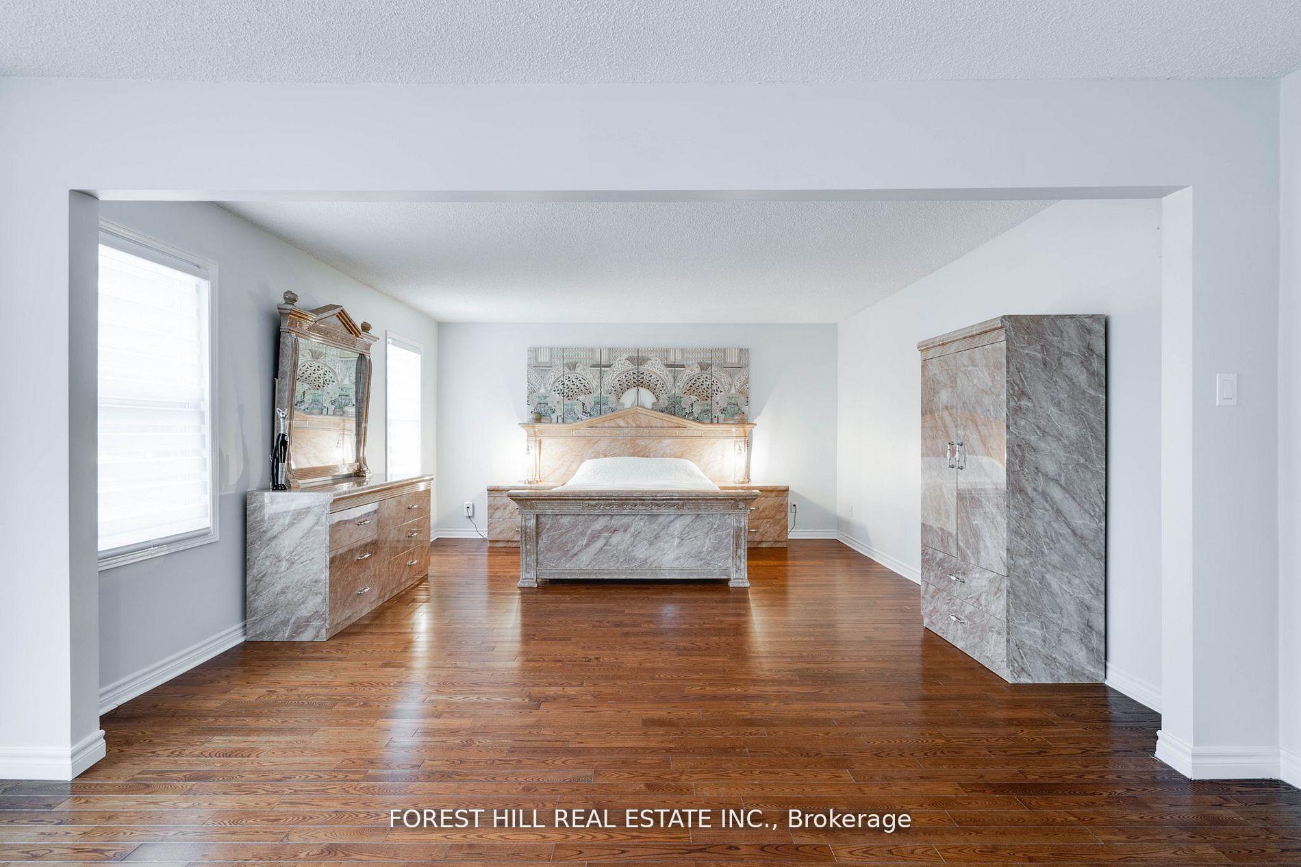 Photo 24 of 48 Haskell Crescent, Aurora, Aurora Highlands — HOMEH