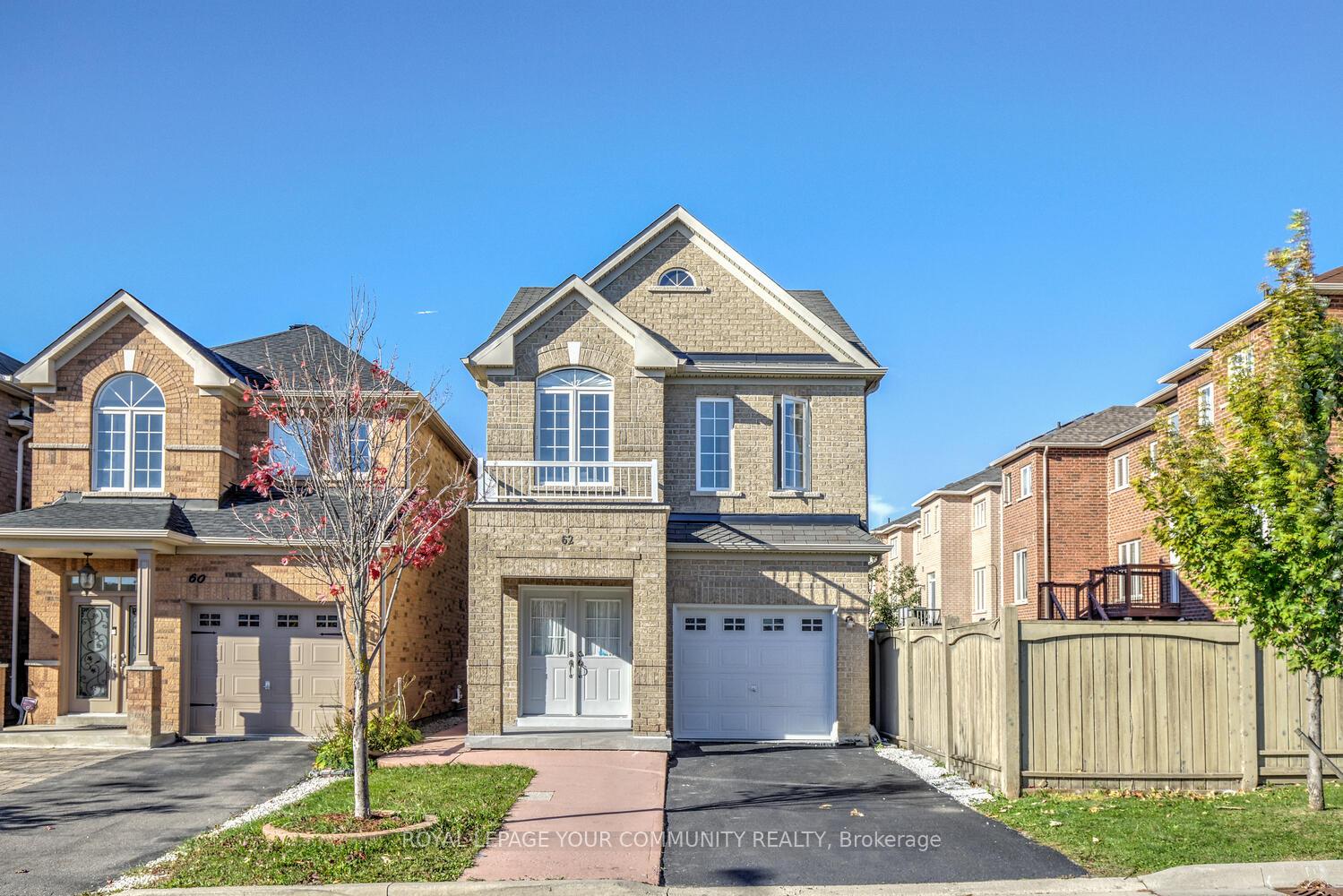 Photo 2 of 62 Laramie Crescent, Vaughan, Patterson — HOMEH