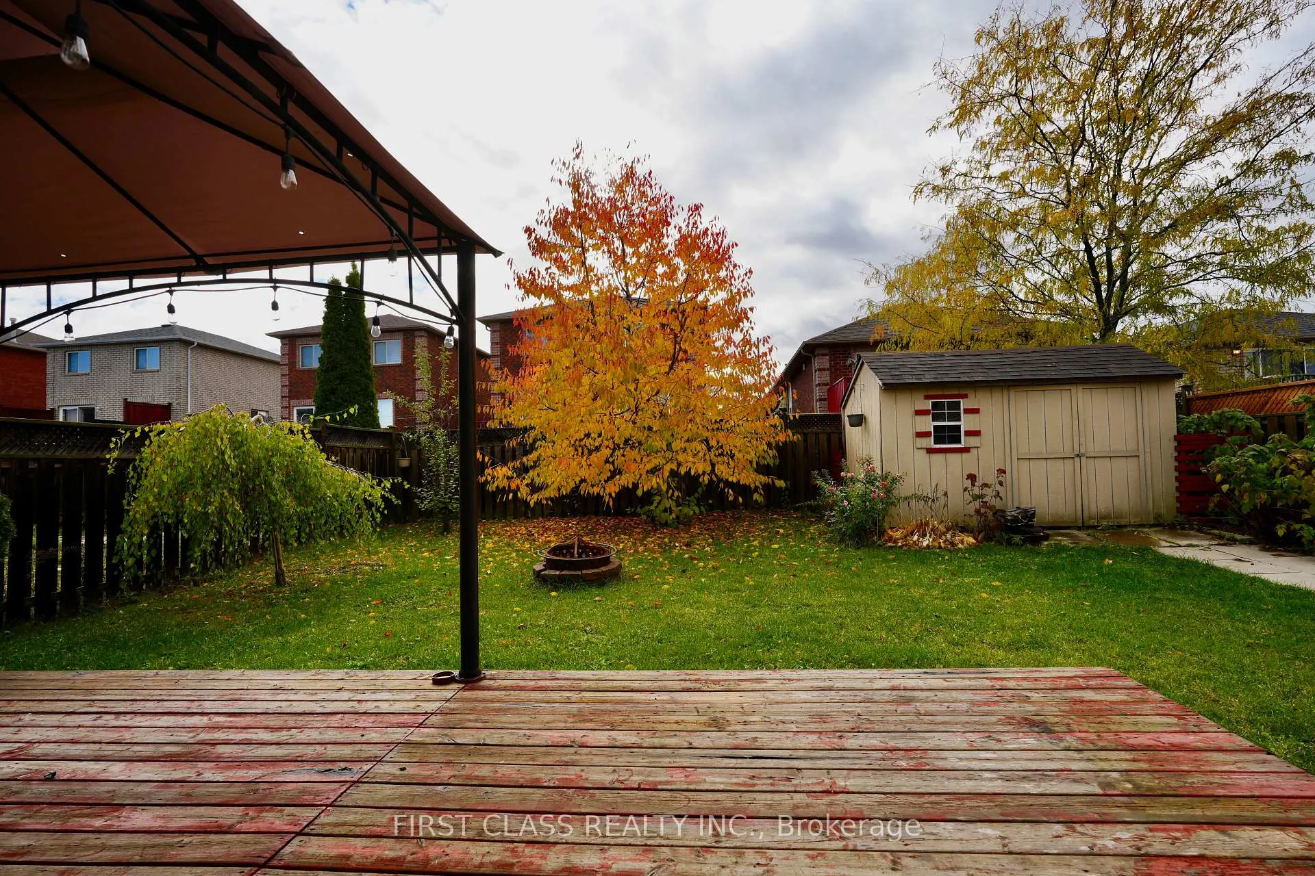 Photo 44 of 13 Benjamin Lane, Barrie, Painswick South — HOMEH