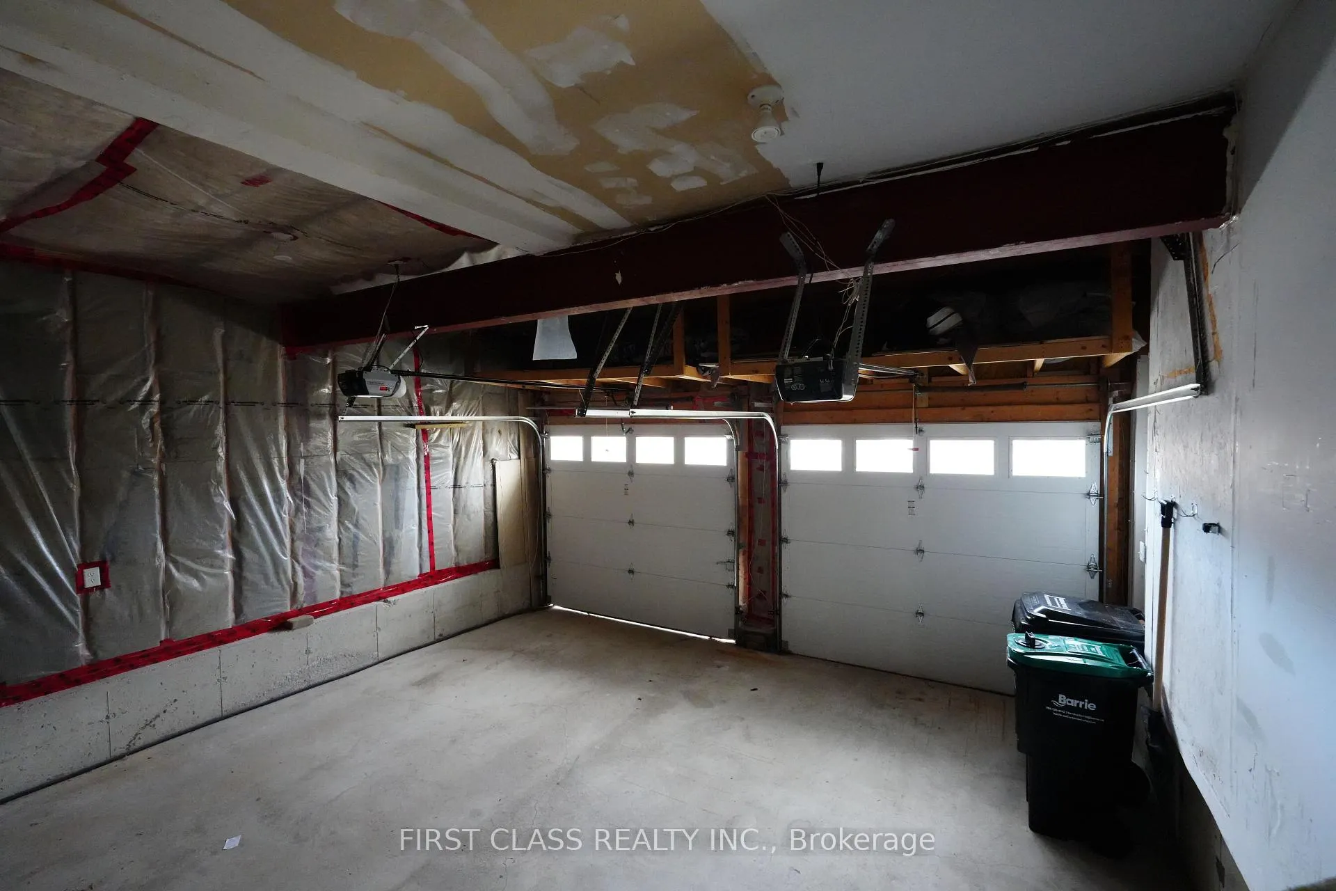 Photo 46 of 13 Benjamin Lane, Barrie, Painswick South — HOMEH