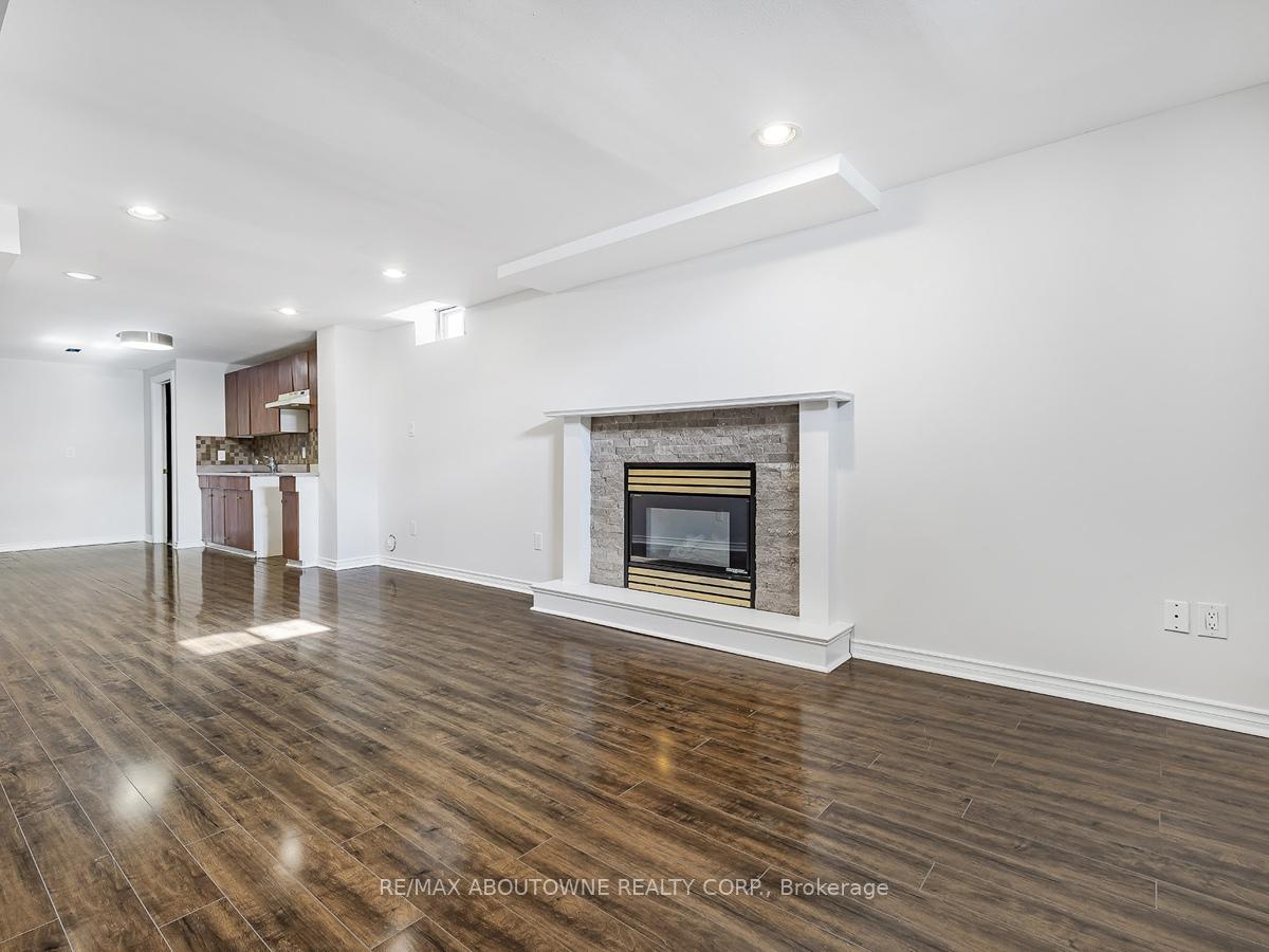 Photo 19 of 8918 Martin Grove Road, Vaughan, West Woodbridge — HOMEH