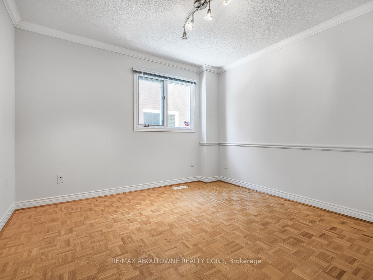 Photo 27 of 8918 Martin Grove Road, Vaughan, West Woodbridge — HOMEH