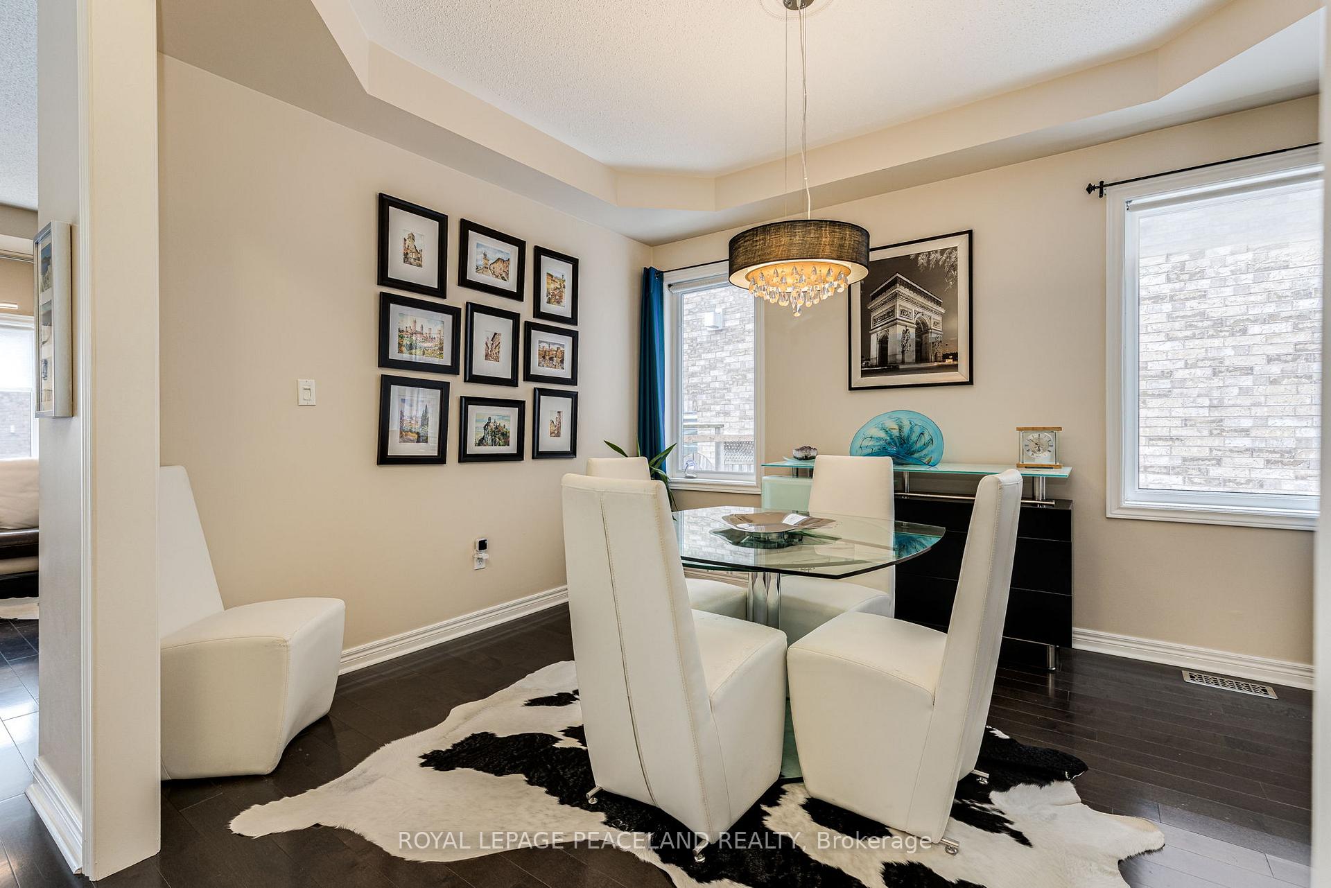 Photo 4 of 161 Mistysugar Trail, Vaughan, Patterson — HOMEH