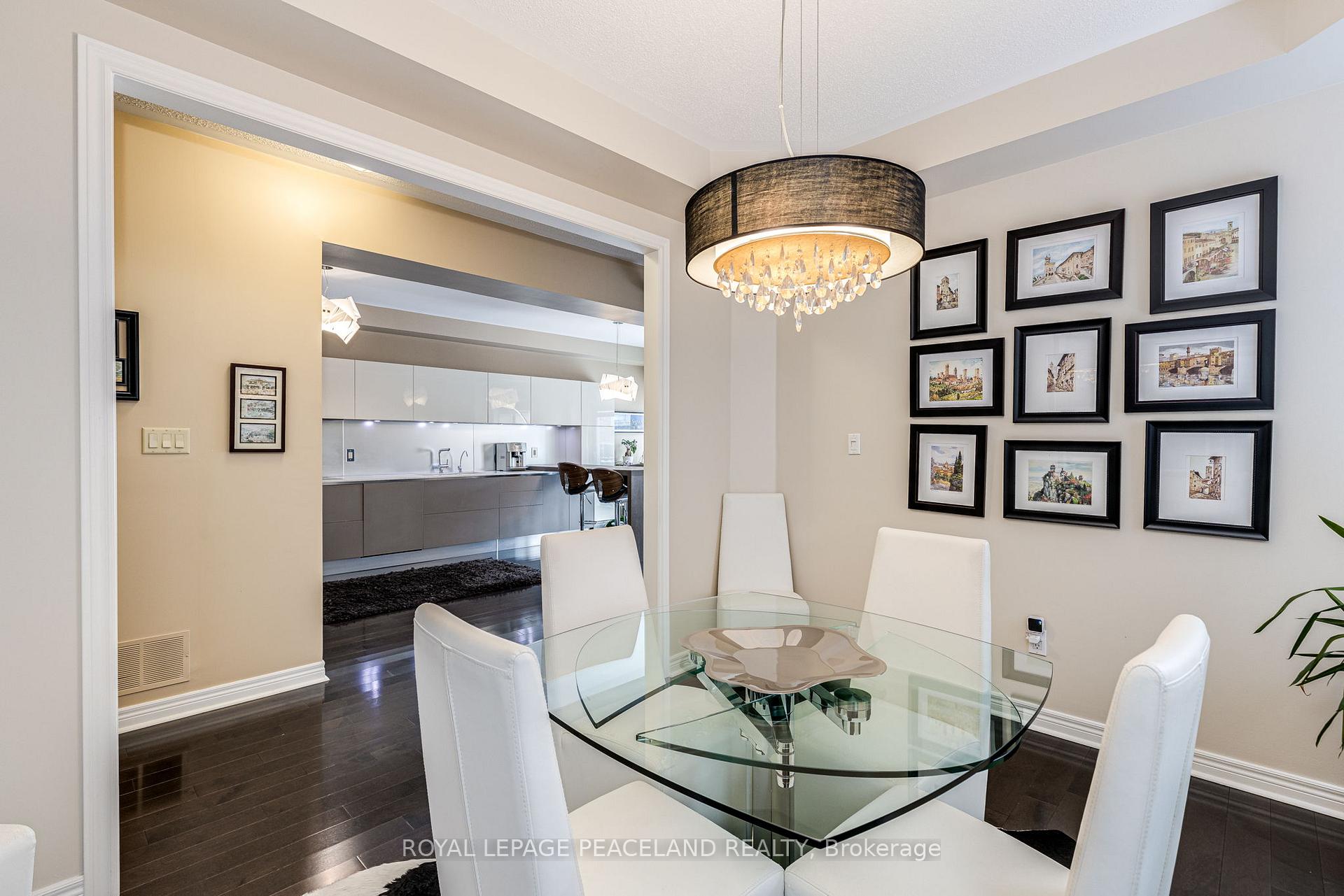 Photo 5 of 161 Mistysugar Trail, Vaughan, Patterson — HOMEH