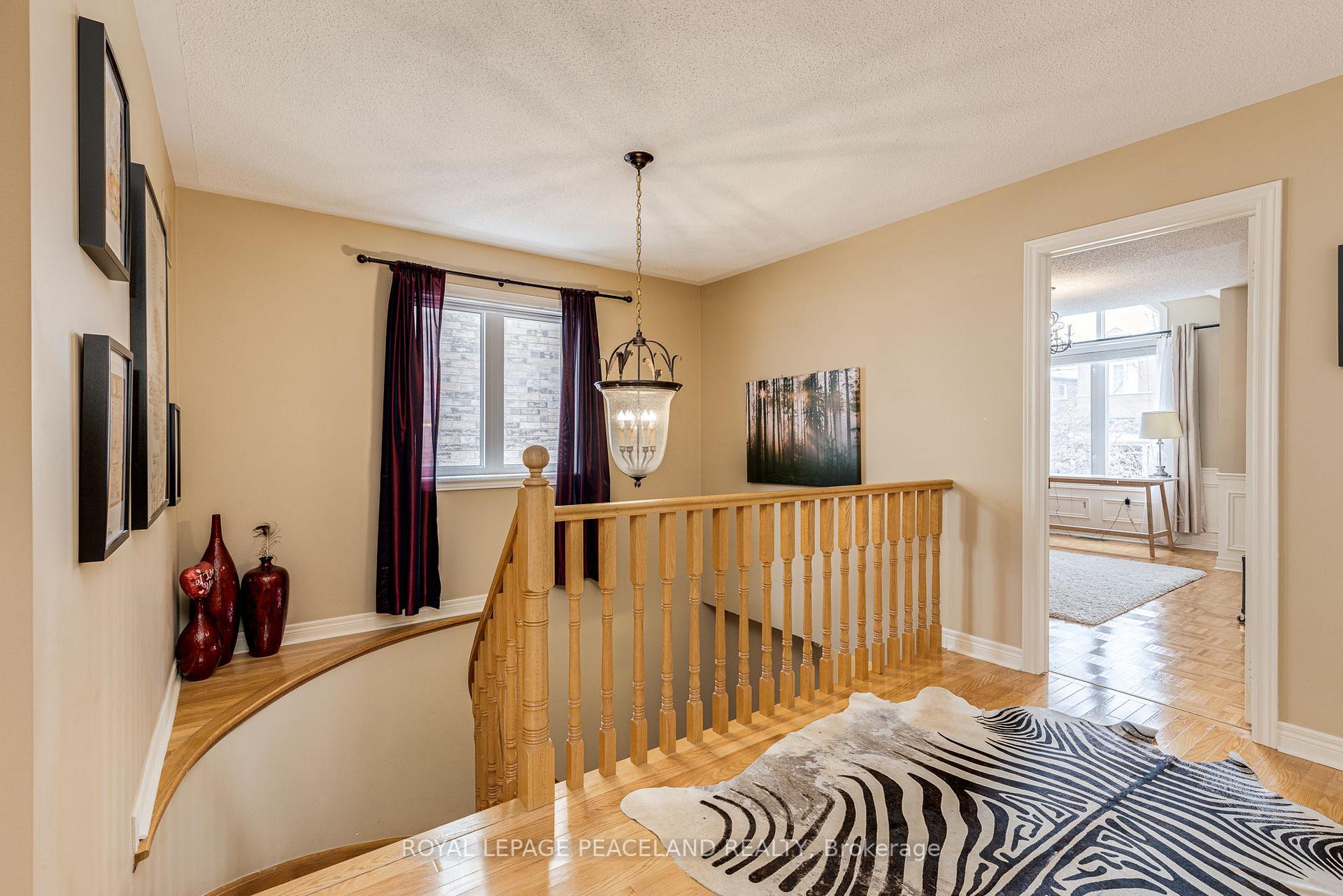 Photo 14 of 161 Mistysugar Trail, Vaughan, Patterson — HOMEH