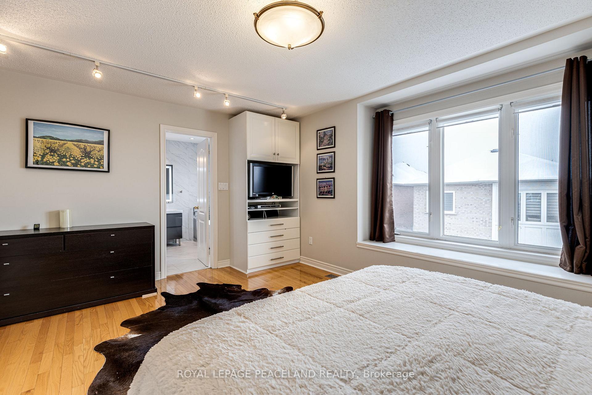 Photo 17 of 161 Mistysugar Trail, Vaughan, Patterson — HOMEH
