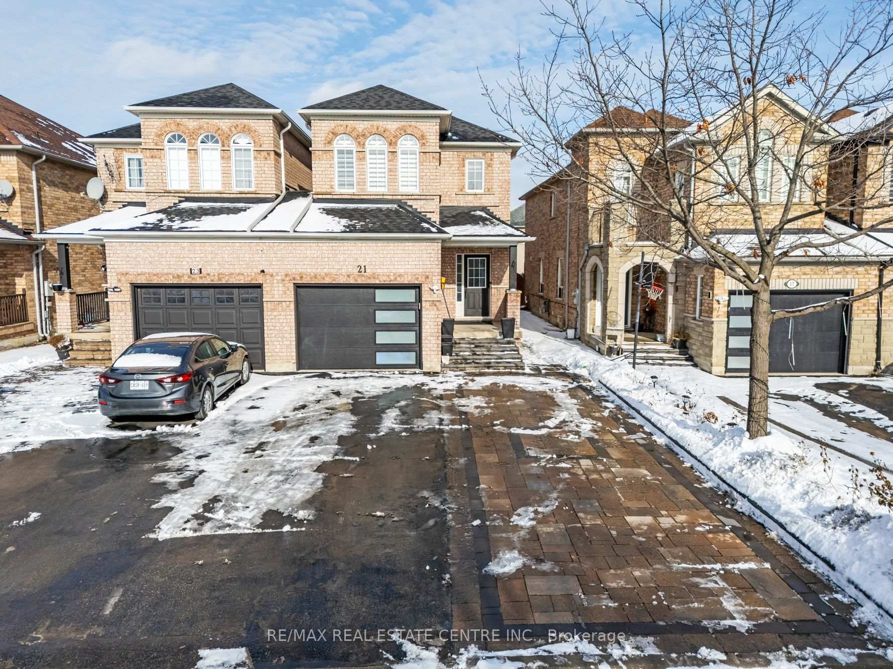 Front of 21 Deepsprings Crescent