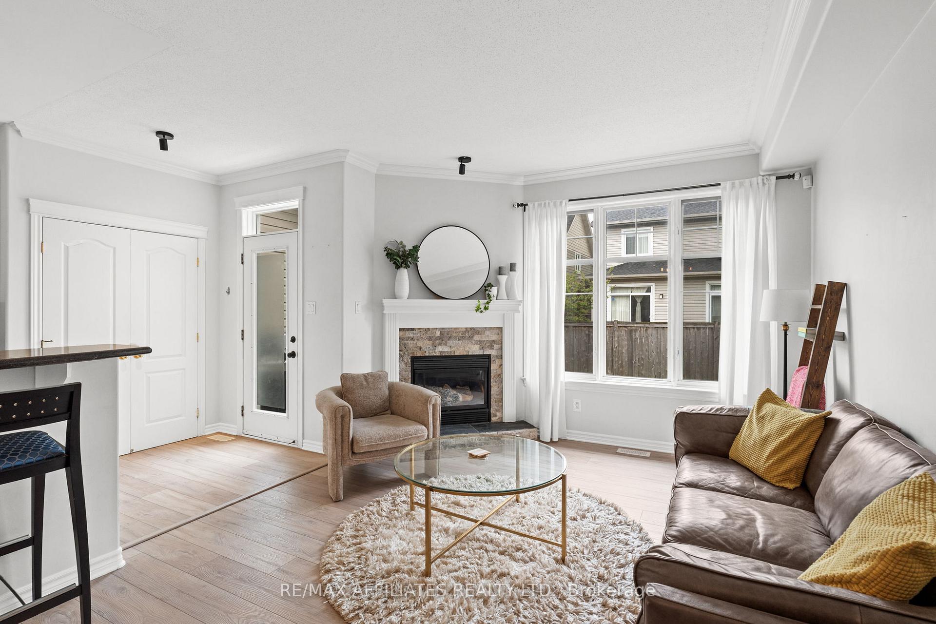 Photo 8 of 110 Waterbridge Drive, Ottawa, Barrhaven East — HOMEH