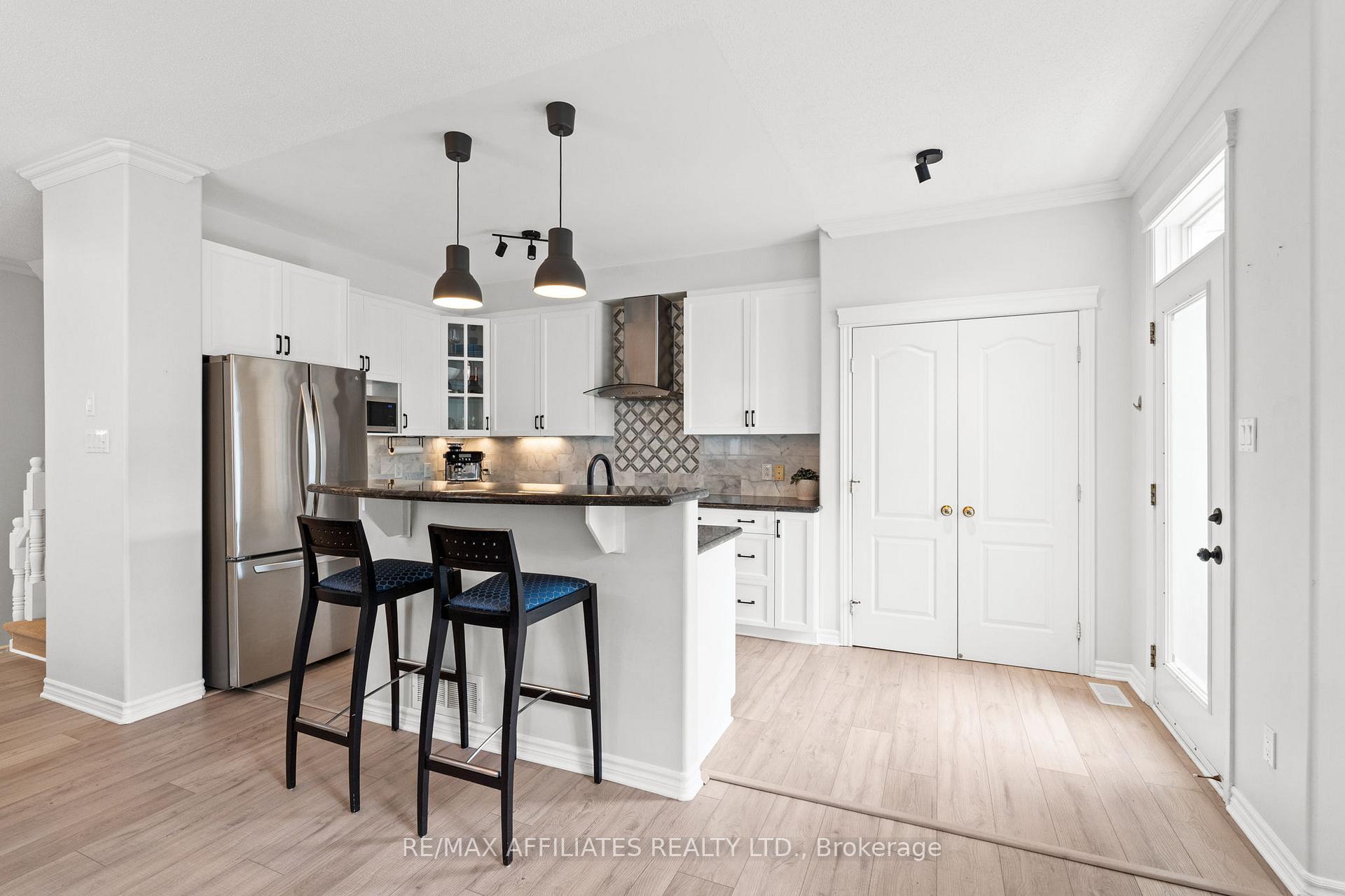 Photo 9 of 110 Waterbridge Drive, Ottawa, Barrhaven East — HOMEH