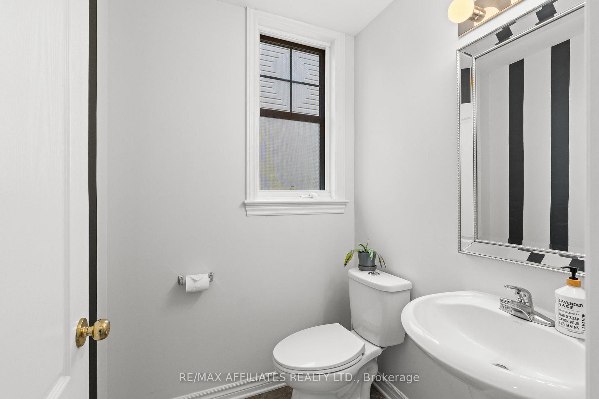 Photo 15 of 110 Waterbridge Drive, Ottawa, Barrhaven East — HOMEH