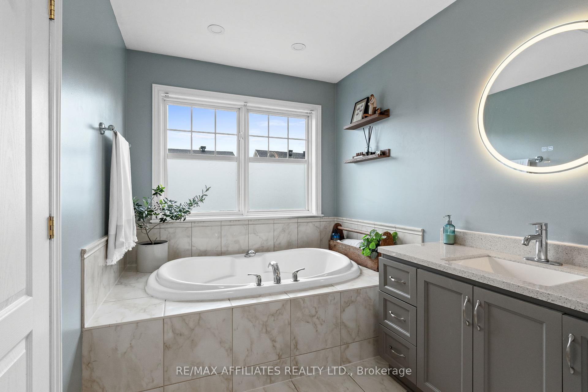 Photo 25 of 110 Waterbridge Drive, Ottawa, Barrhaven East — HOMEH