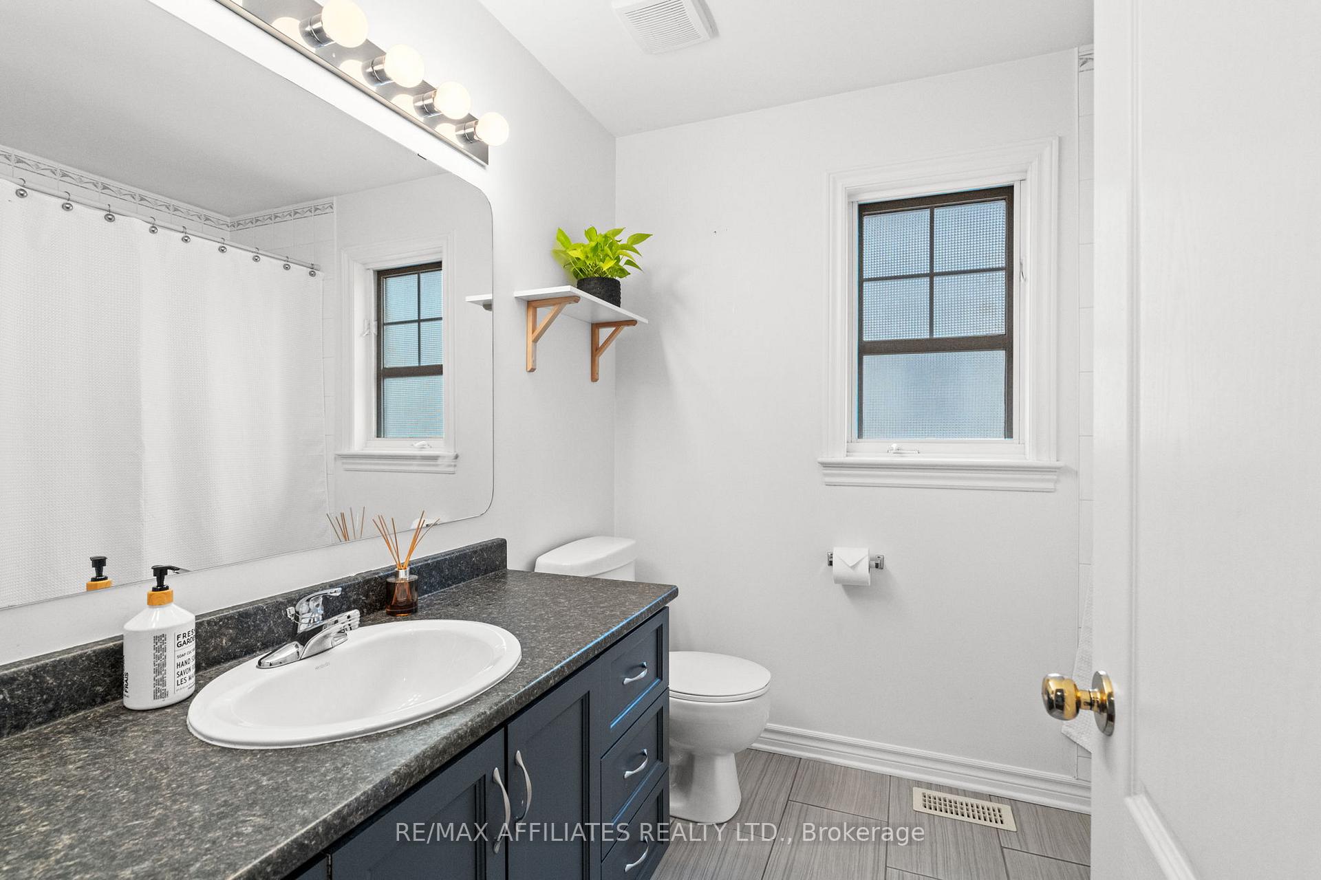 Photo 32 of 110 Waterbridge Drive, Ottawa, Barrhaven East — HOMEH