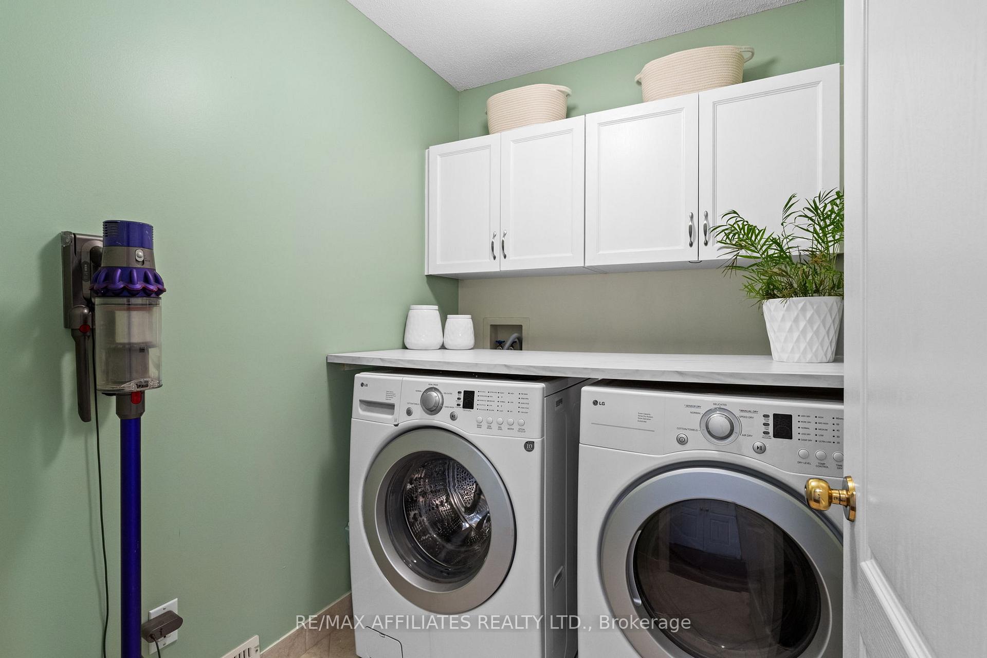 Photo 38 of 110 Waterbridge Drive, Ottawa, Barrhaven East — HOMEH