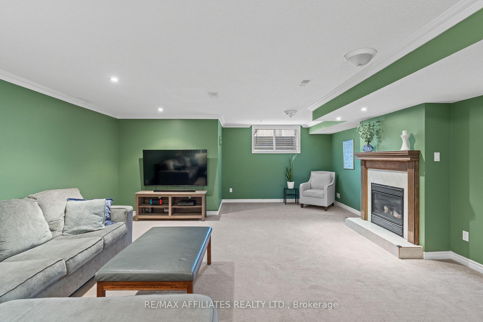 Photo 33 of 110 Waterbridge Drive, Ottawa, Barrhaven East — HOMEH