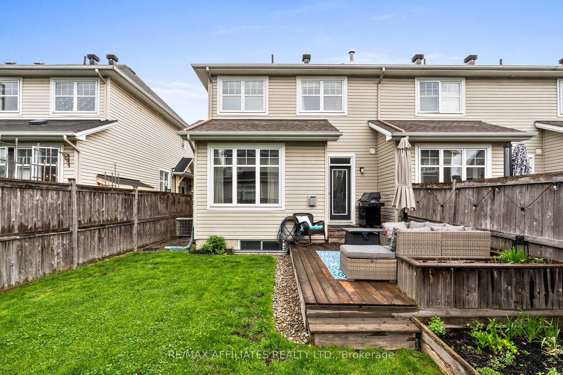 Photo 37 of 110 Waterbridge Drive, Ottawa, Barrhaven East — HOMEH