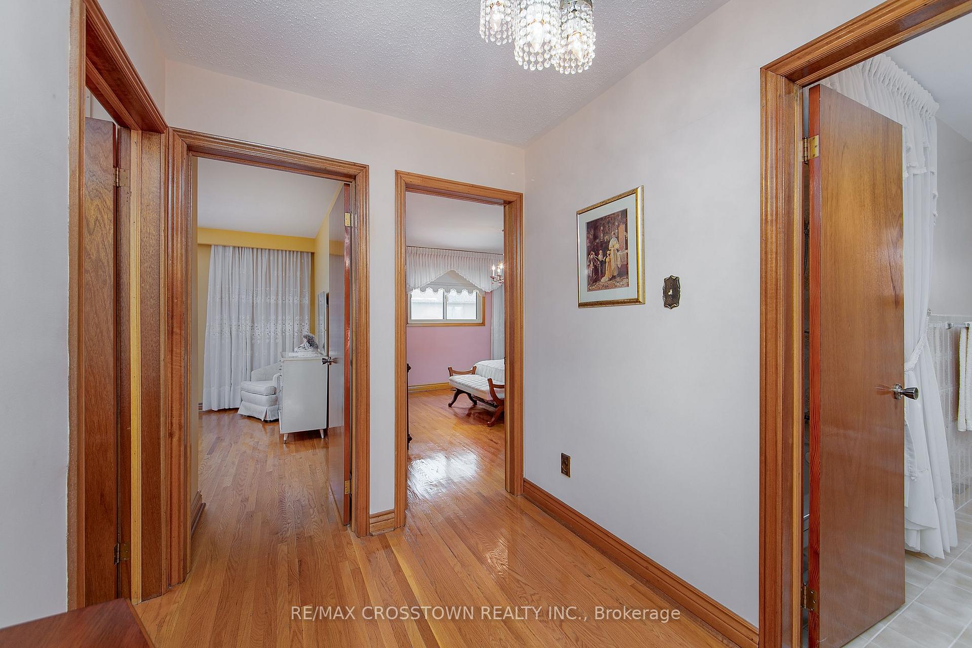 Photo 14 of 83 Jules Avenue, Vaughan, East Woodbridge — HOMEH