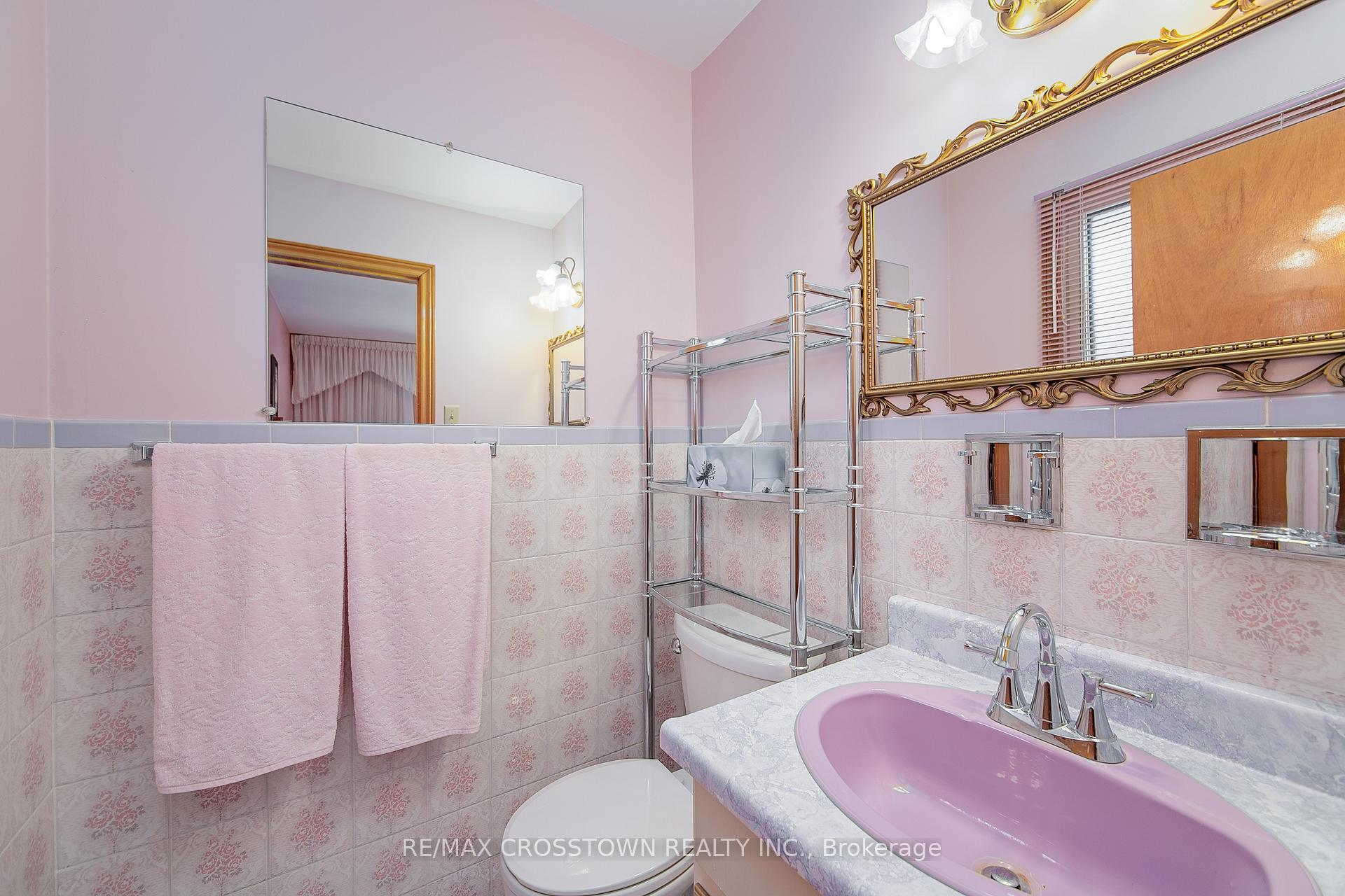 Photo 19 of 83 Jules Avenue, Vaughan, East Woodbridge — HOMEH