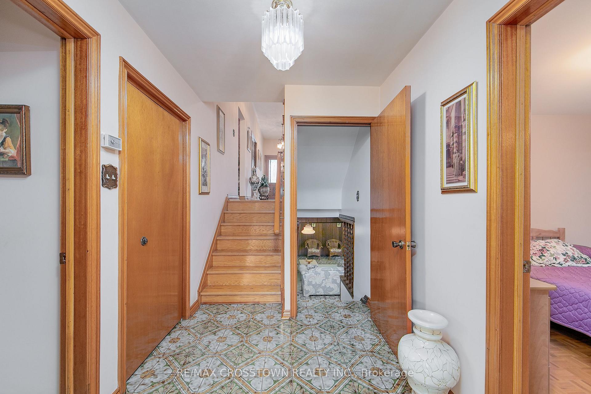 Photo 20 of 83 Jules Avenue, Vaughan, East Woodbridge — HOMEH
