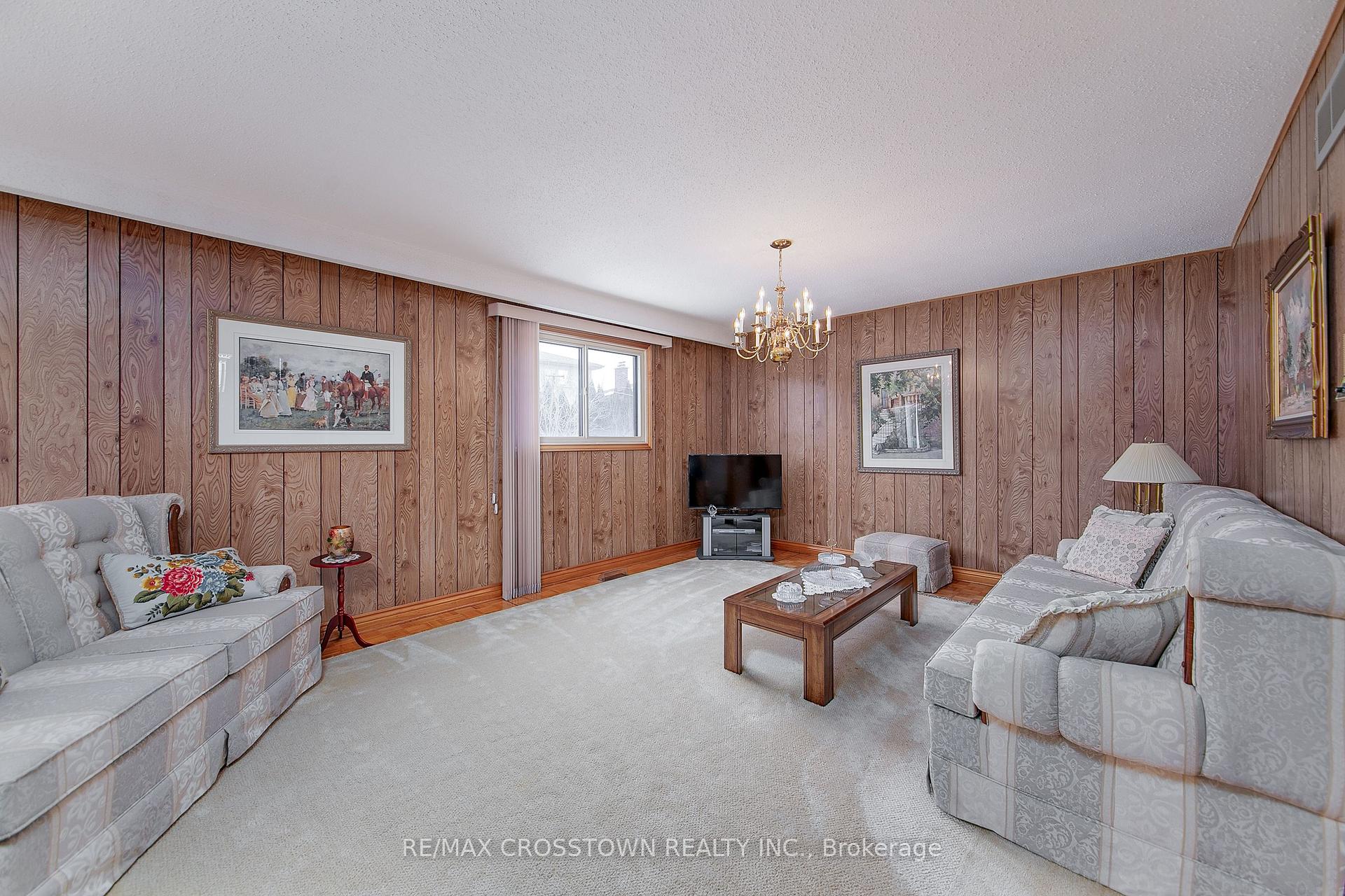 Photo 25 of 83 Jules Avenue, Vaughan, East Woodbridge — HOMEH