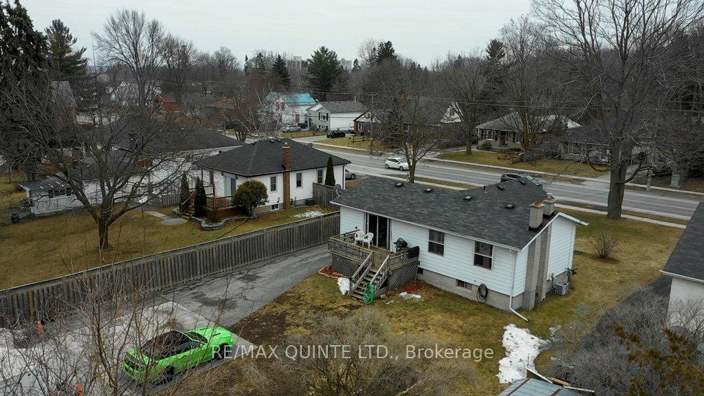 Photo 3 of 241 Herchimer Avenue, Belleville, Belleville Ward — HOMEH