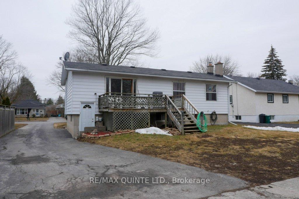 Photo 7 of 241 Herchimer Avenue, Belleville, Belleville Ward — HOMEH