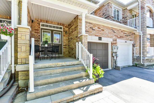 Photo 28 of 144 Benjamin Hood Crescent, Vaughan, Patterson — HOMEH