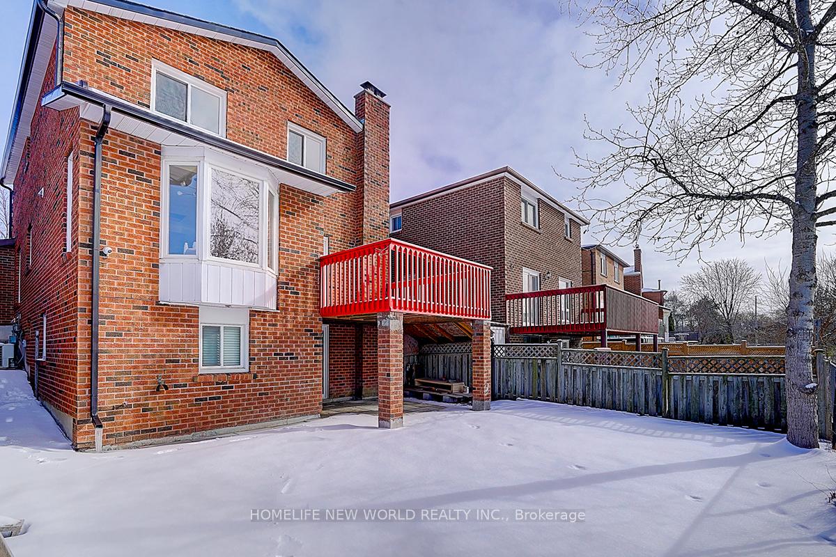 Photo 17 of 128 Mathewson Street, Vaughan, Maple — HOMEH
