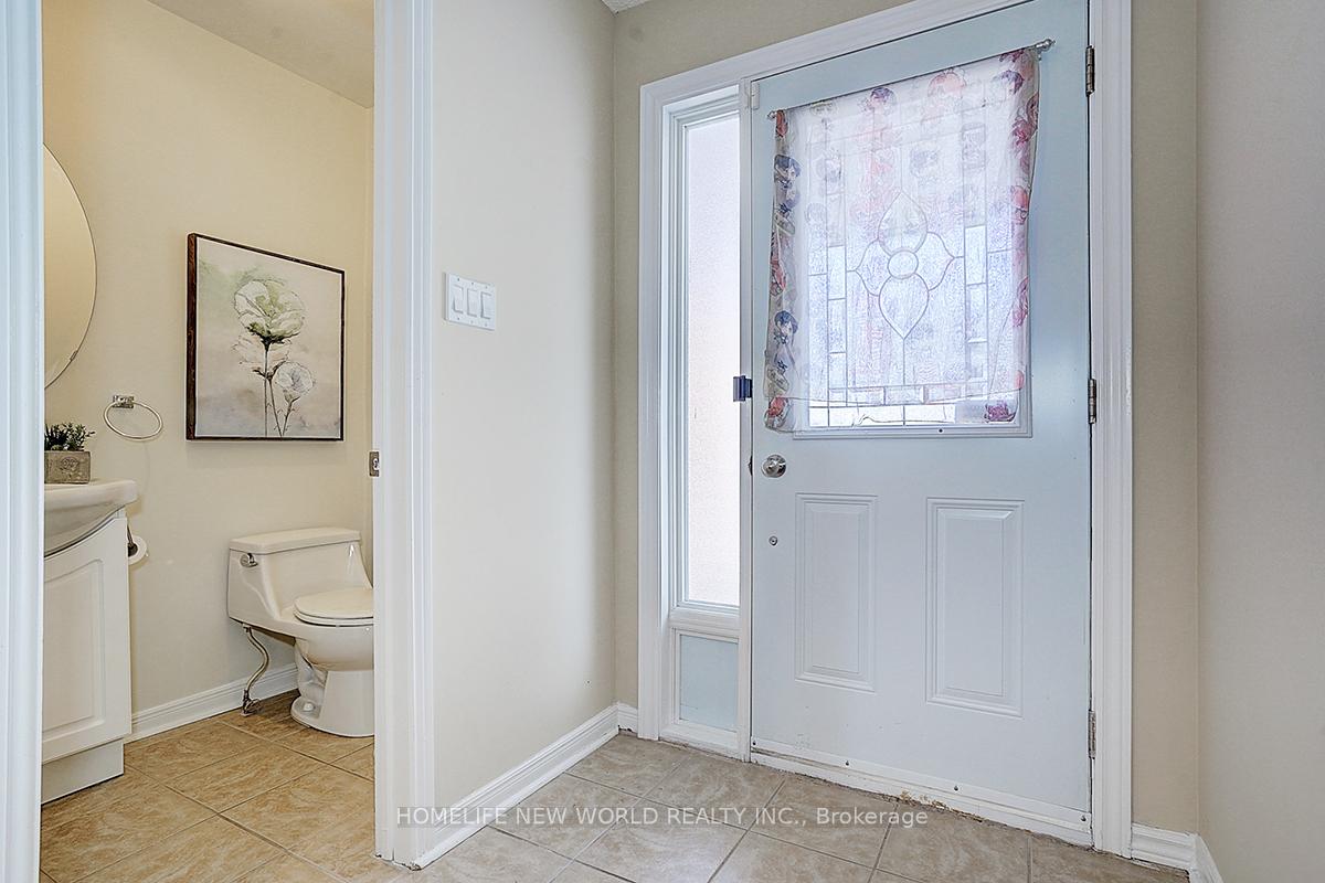 Photo 24 of 128 Mathewson Street, Vaughan, Maple — HOMEH