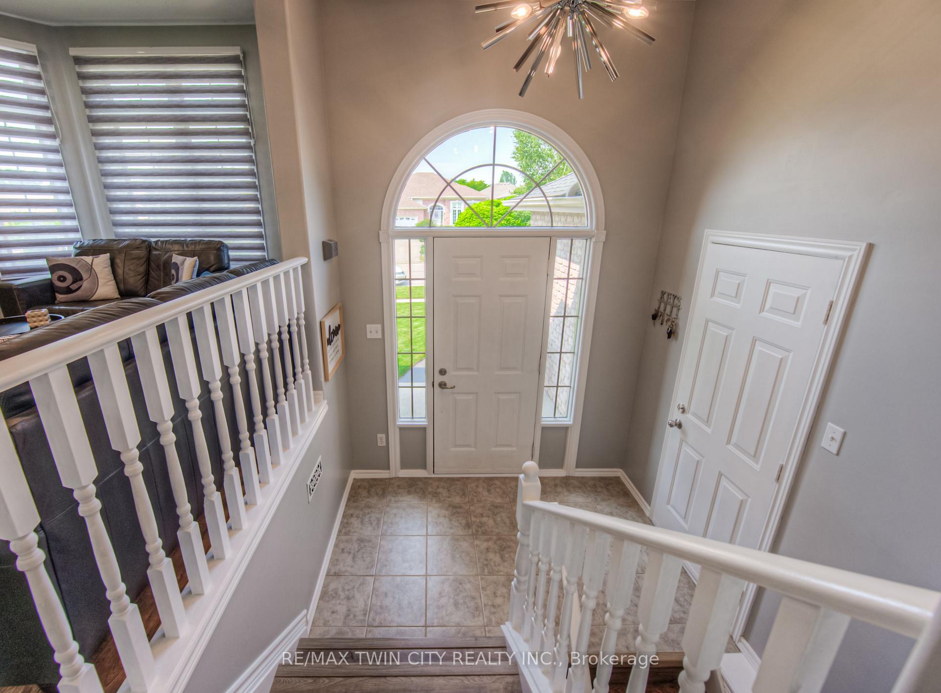 Photo 4 of 9 Dunton Lane, Brant, Paris — HOMEH