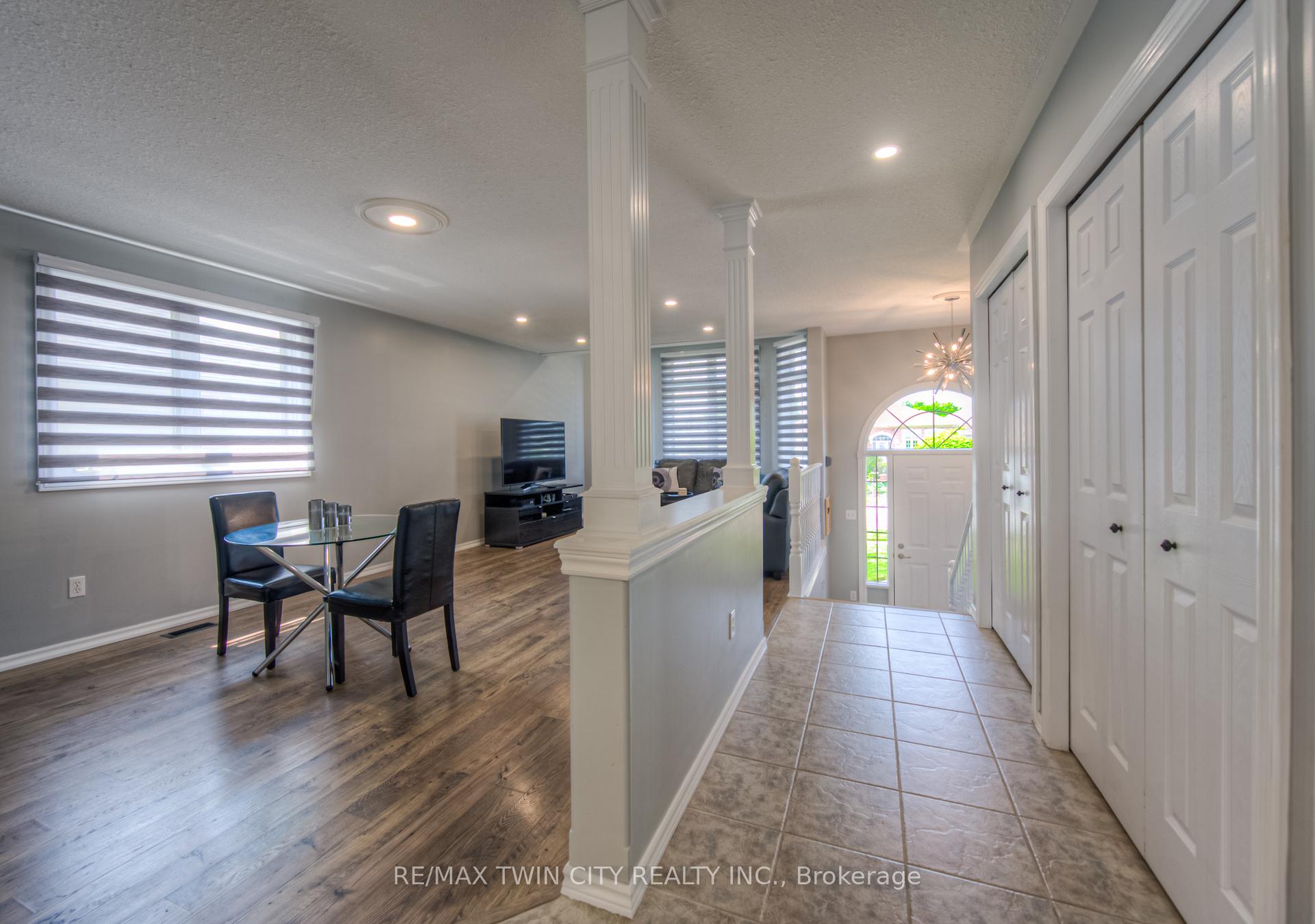 Photo 10 of 9 Dunton Lane, Brant, Paris — HOMEH