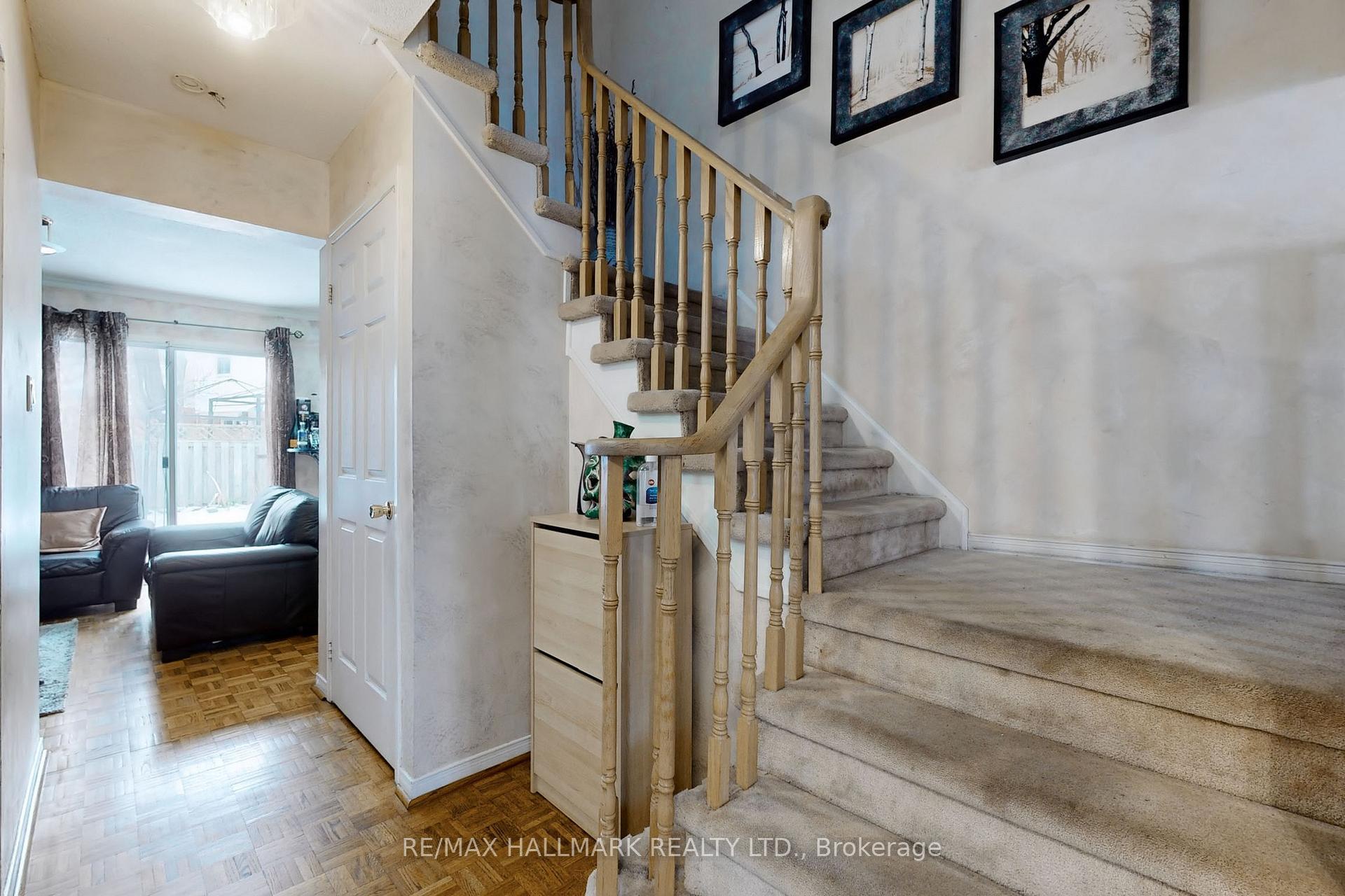 Photo 21 of 80 Brownridge Drive, Vaughan, Brownridge — HOMEH