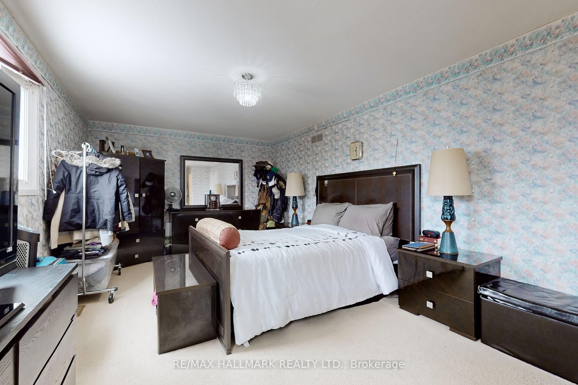 Photo 23 of 80 Brownridge Drive, Vaughan, Brownridge — HOMEH