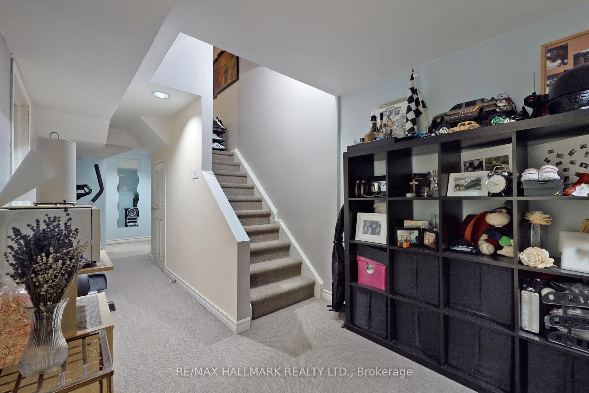 Photo 34 of 80 Brownridge Drive, Vaughan, Brownridge — HOMEH