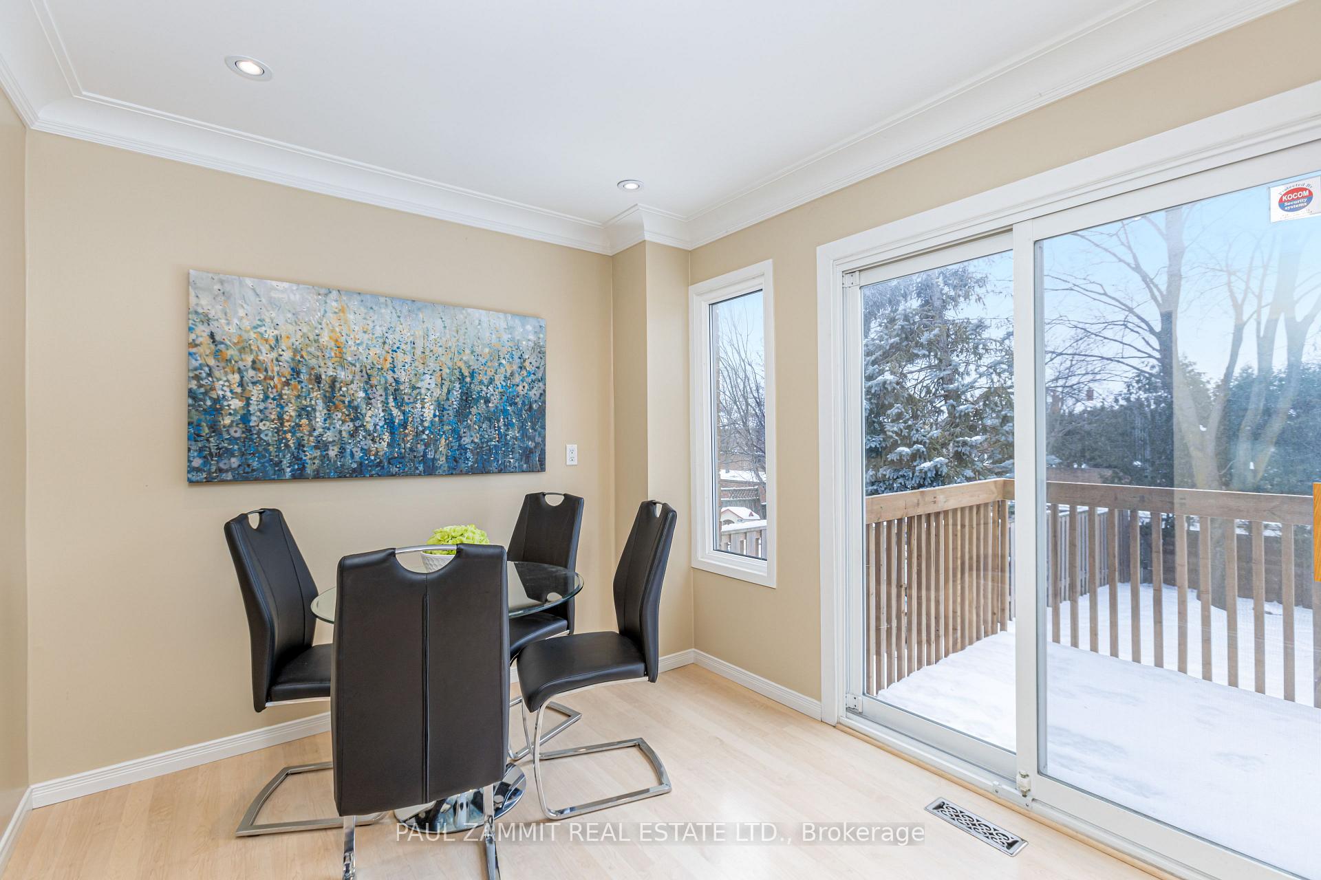 Photo 7 of 116 Winding Lane, Vaughan, Crestwood-Springfarm-Yorkhill — HOMEH
