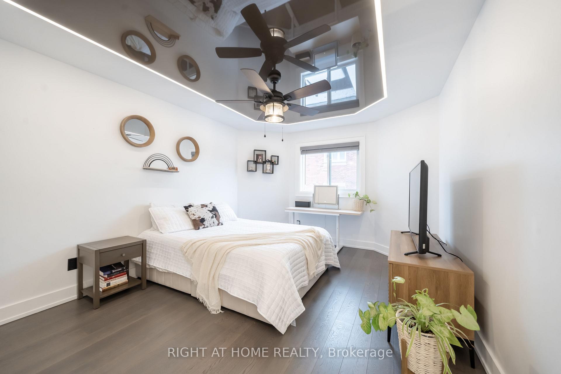 Photo 23 of 130 Sail Crescent, Vaughan, Vellore Village — HOMEH