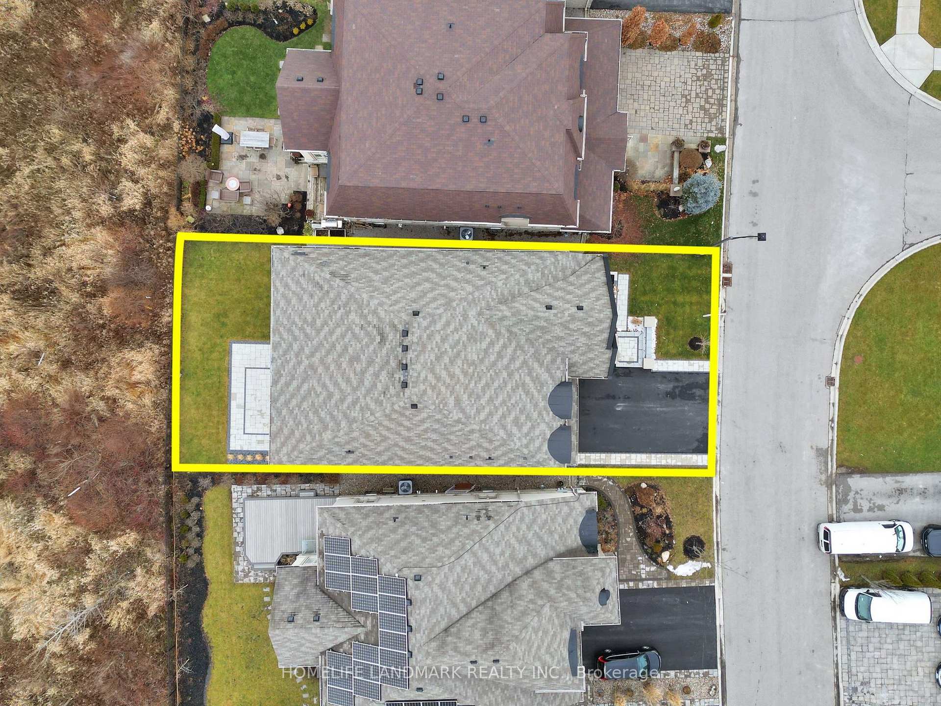 Photo 54 of 30 Heintzman Crescent, Vaughan, Patterson — HOMEH