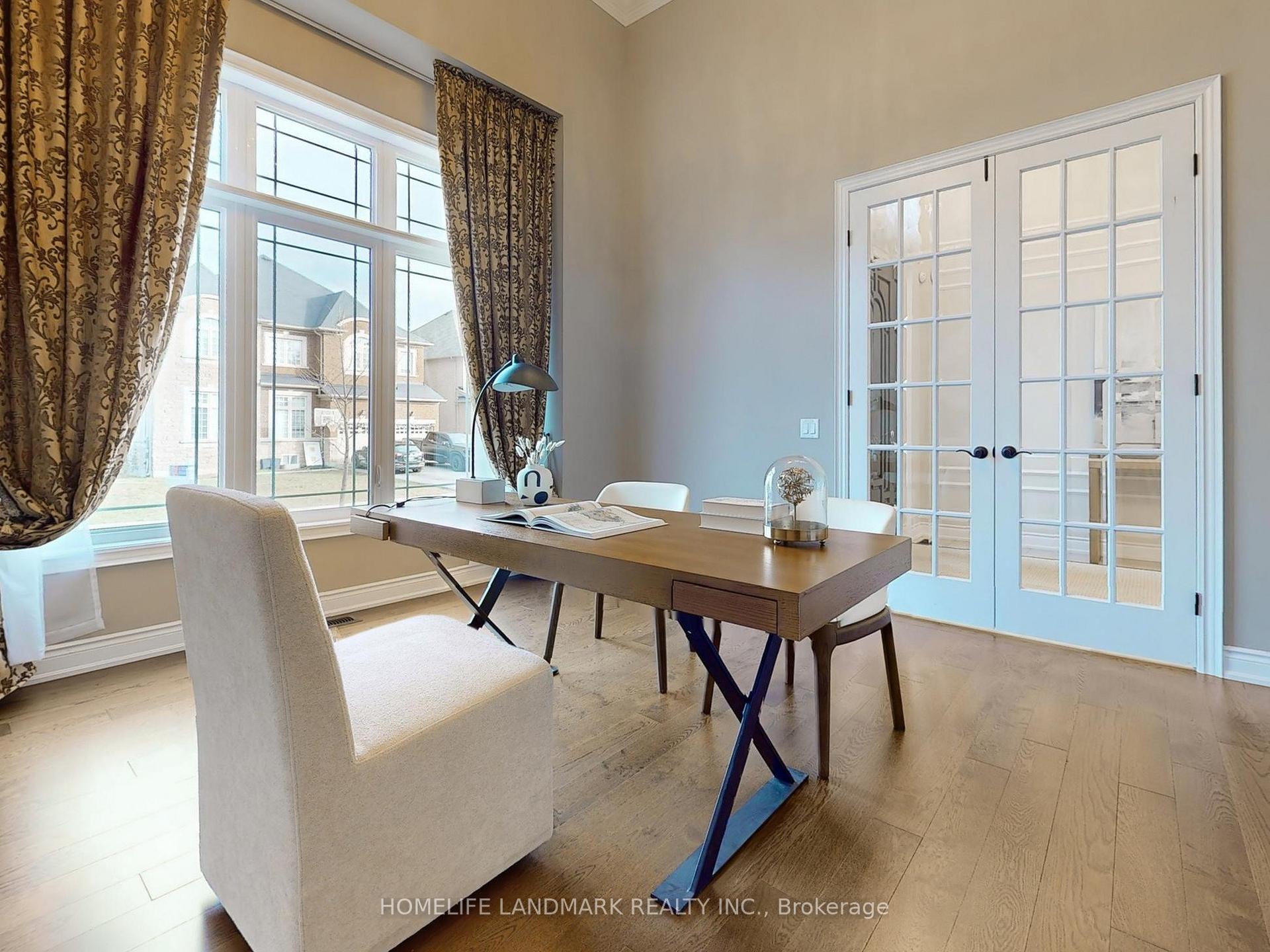 Photo 37 of 30 Heintzman Crescent, Vaughan, Patterson — HOMEH