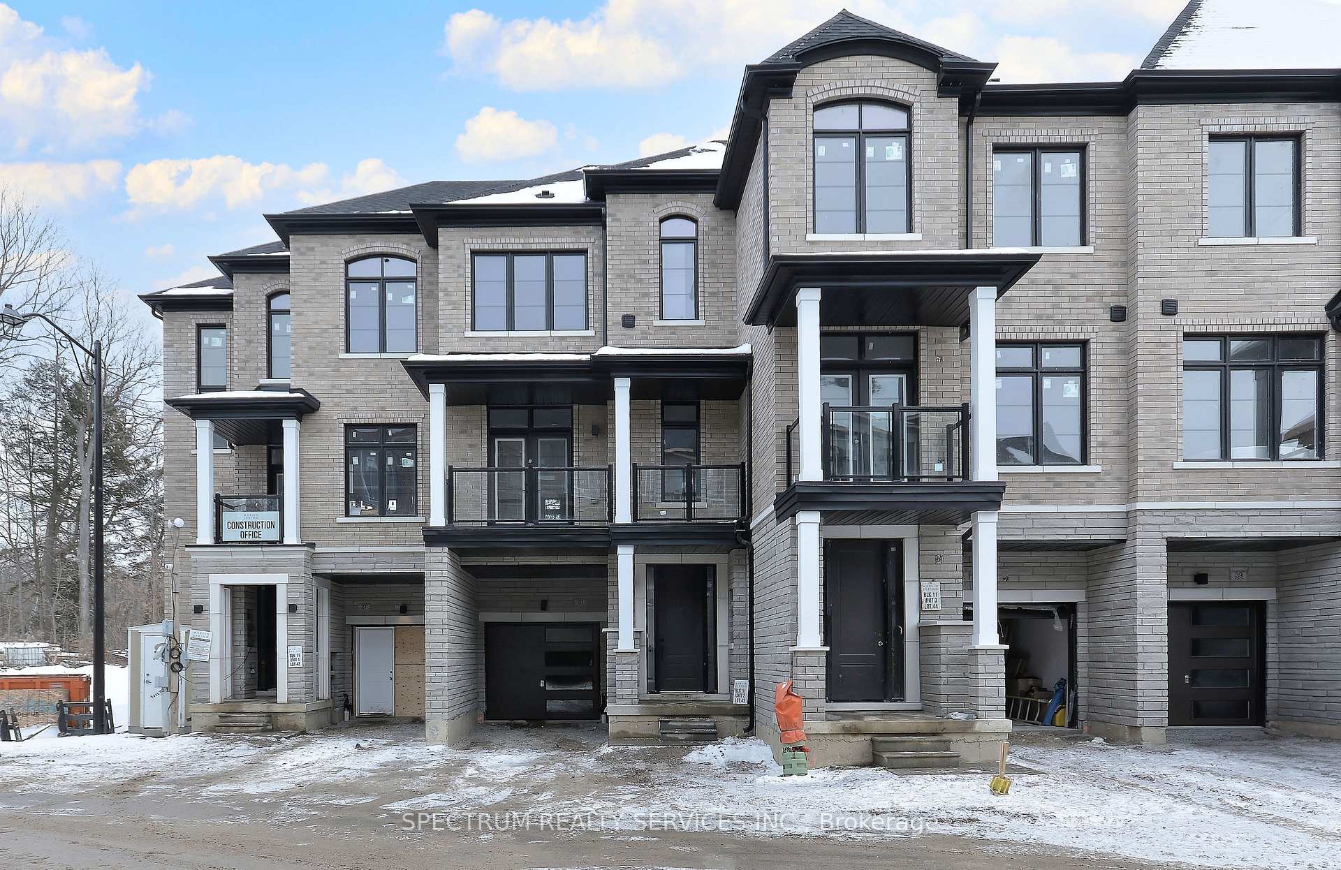Front of 31 De La Roche Drive