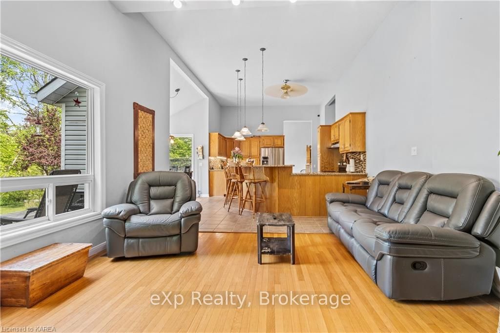 Photo 13 of 1016 Hard Maple Lane, Frontenac, Frontenac South — HOMEH