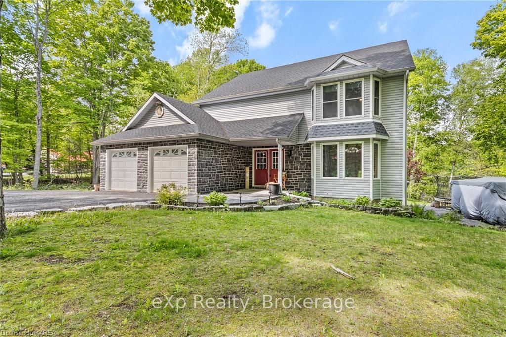 Photo 4 of 1016 Hard Maple Lane, Frontenac, Frontenac South — HOMEH
