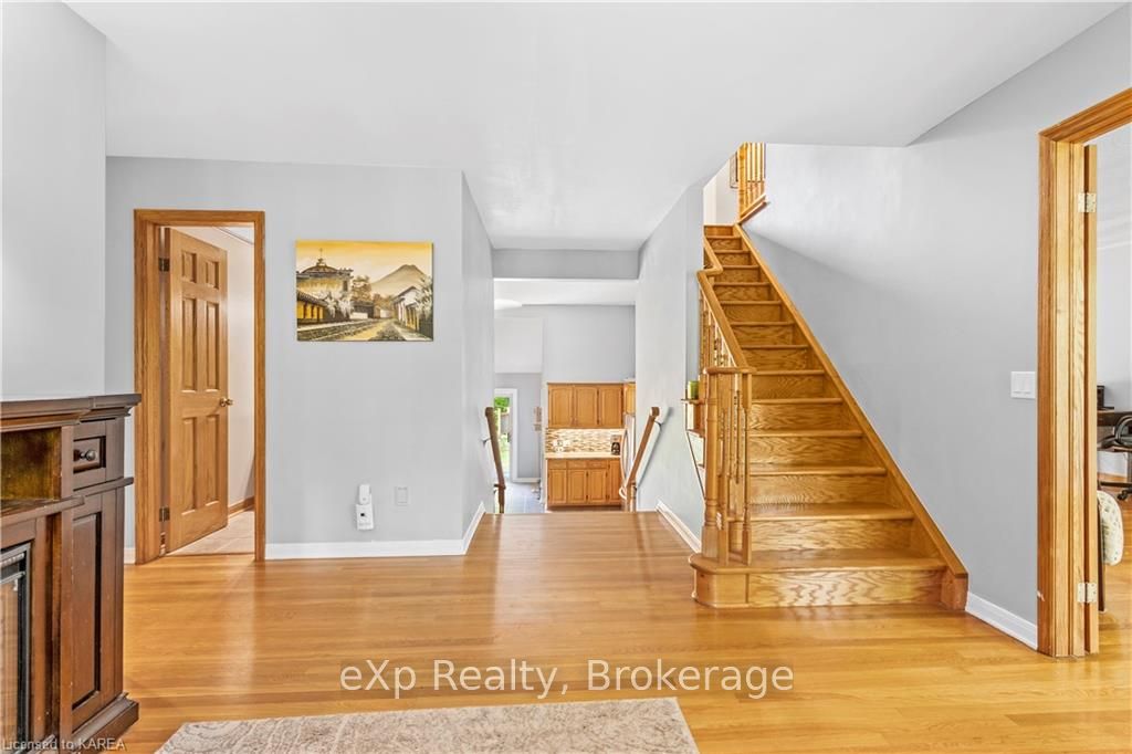 Photo 8 of 1016 Hard Maple Lane, Frontenac, Frontenac South — HOMEH