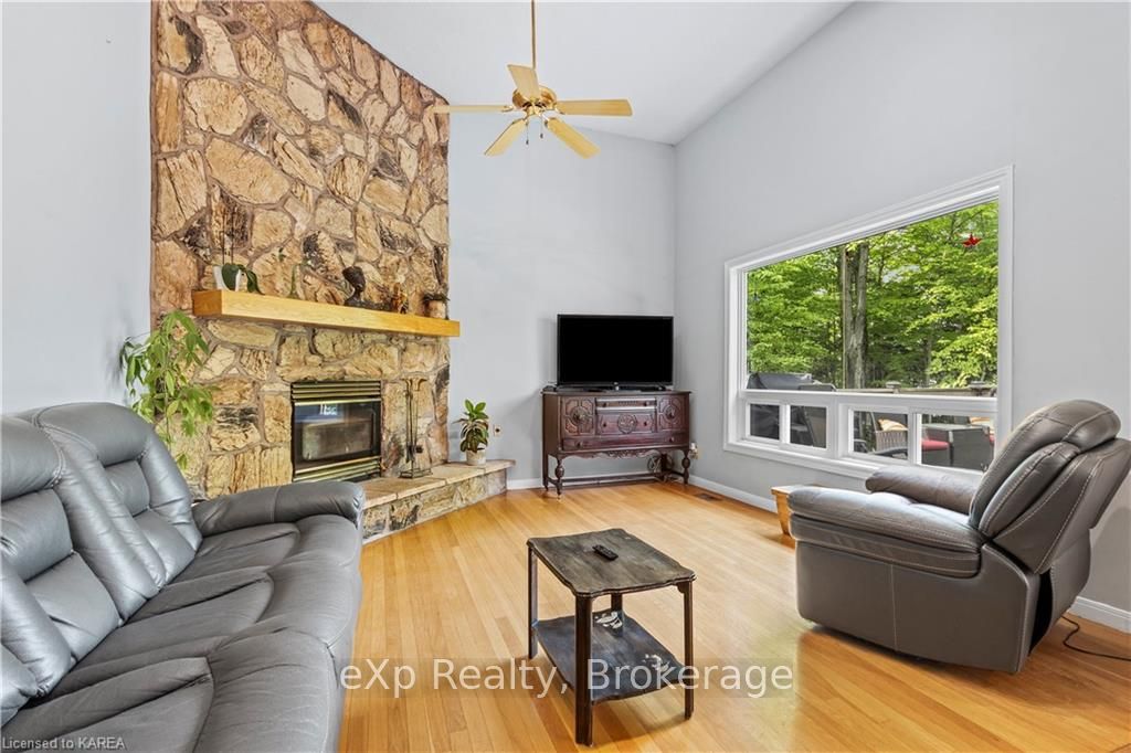 Photo 12 of 1016 Hard Maple Lane, Frontenac, Frontenac South — HOMEH