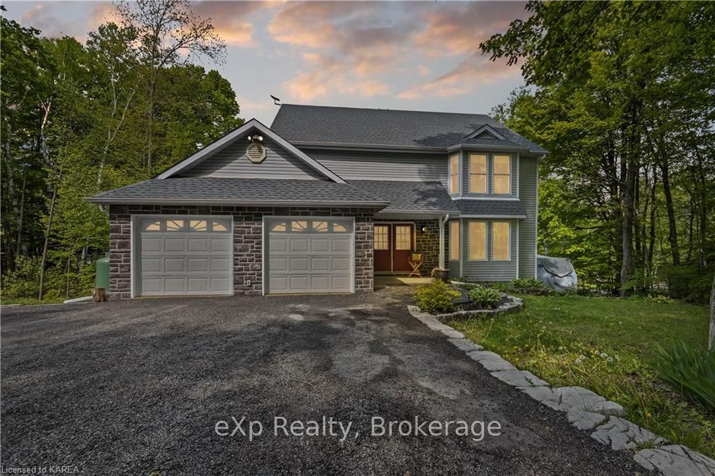 Photo 1 of 1016 Hard Maple Lane, Frontenac, Frontenac South — HOMEH