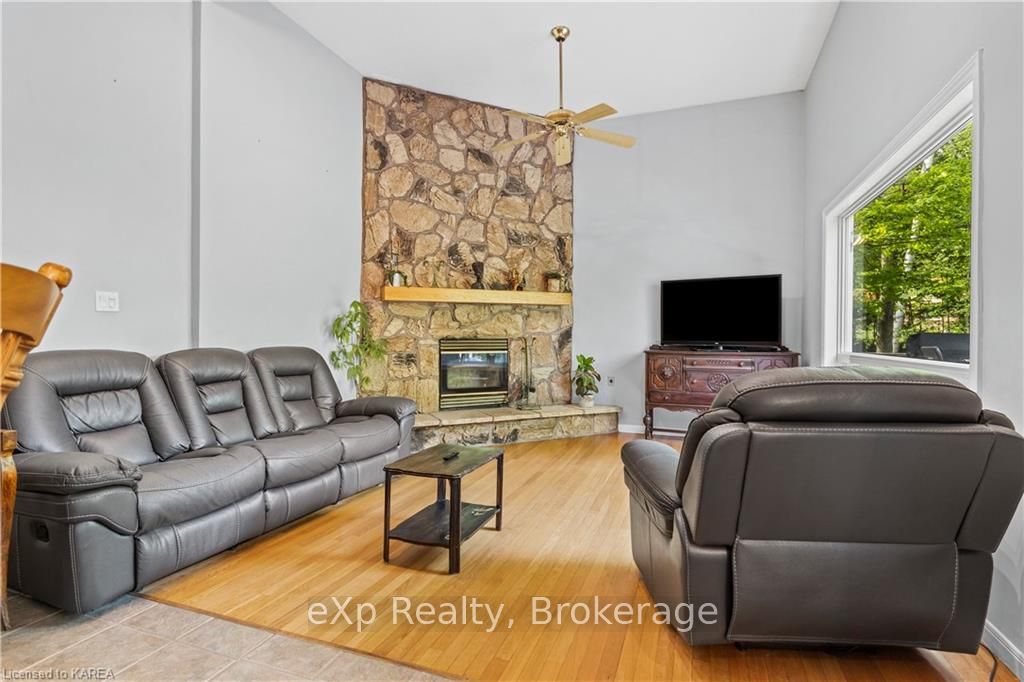Photo 11 of 1016 Hard Maple Lane, Frontenac, Frontenac South — HOMEH
