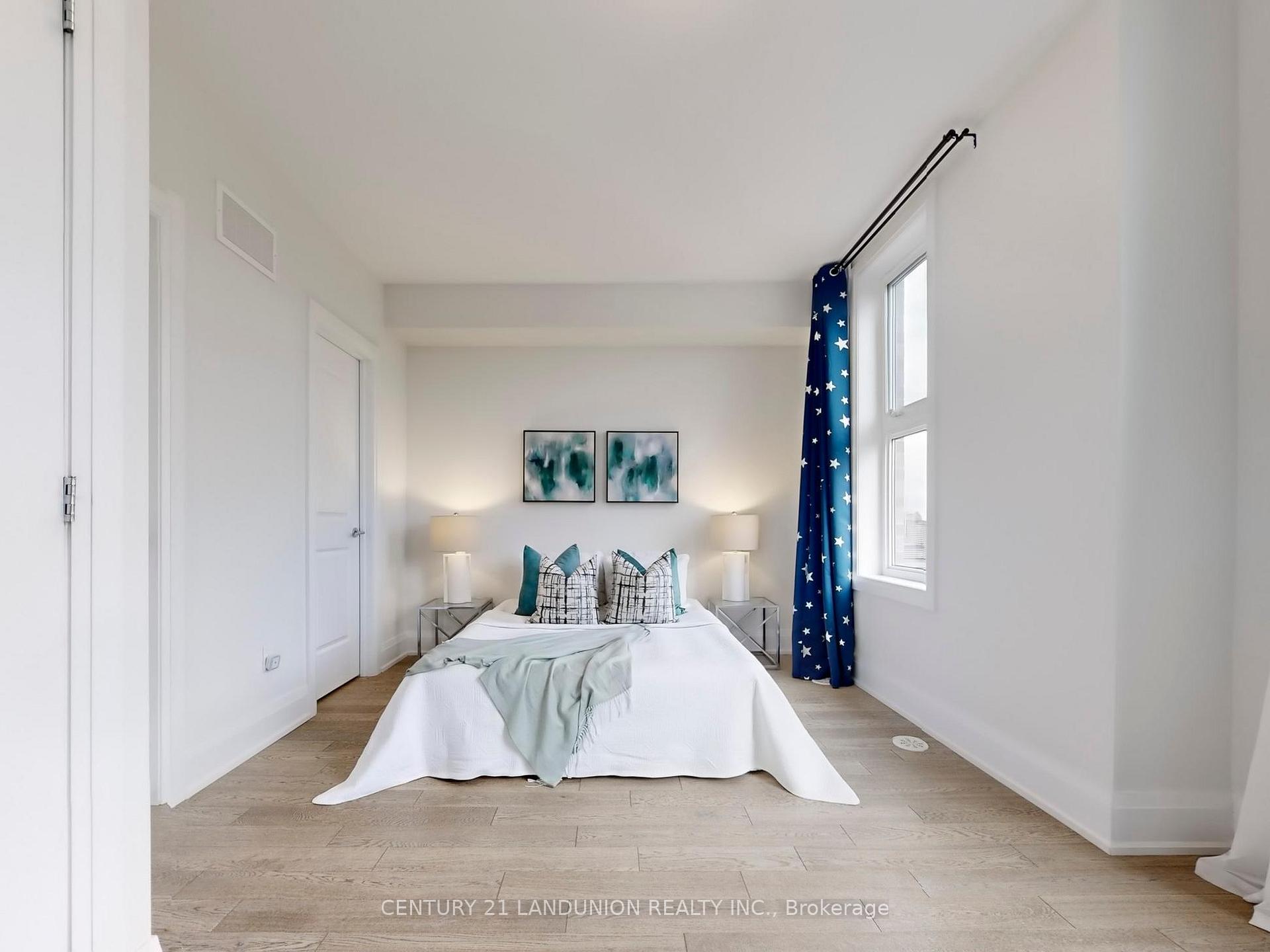 Photo 15 of 841 Clark Avenue W, Vaughan, Brownridge — HOMEH