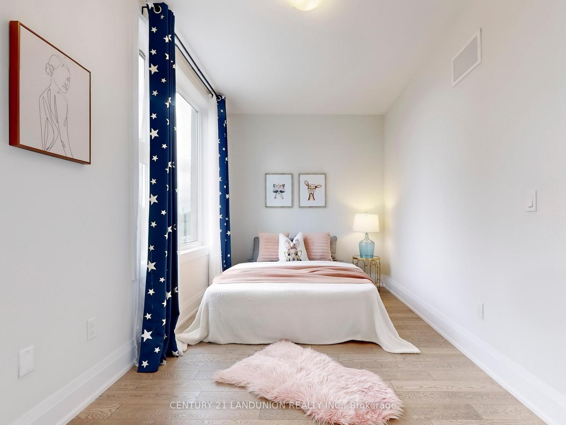 Photo 17 of 841 Clark Avenue W, Vaughan, Brownridge — HOMEH