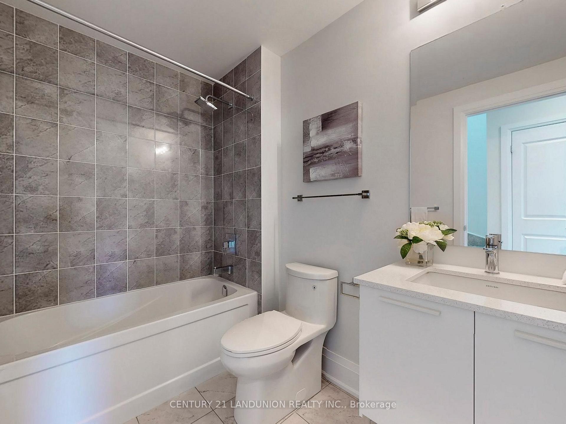 Photo 20 of 841 Clark Avenue W, Vaughan, Brownridge — HOMEH