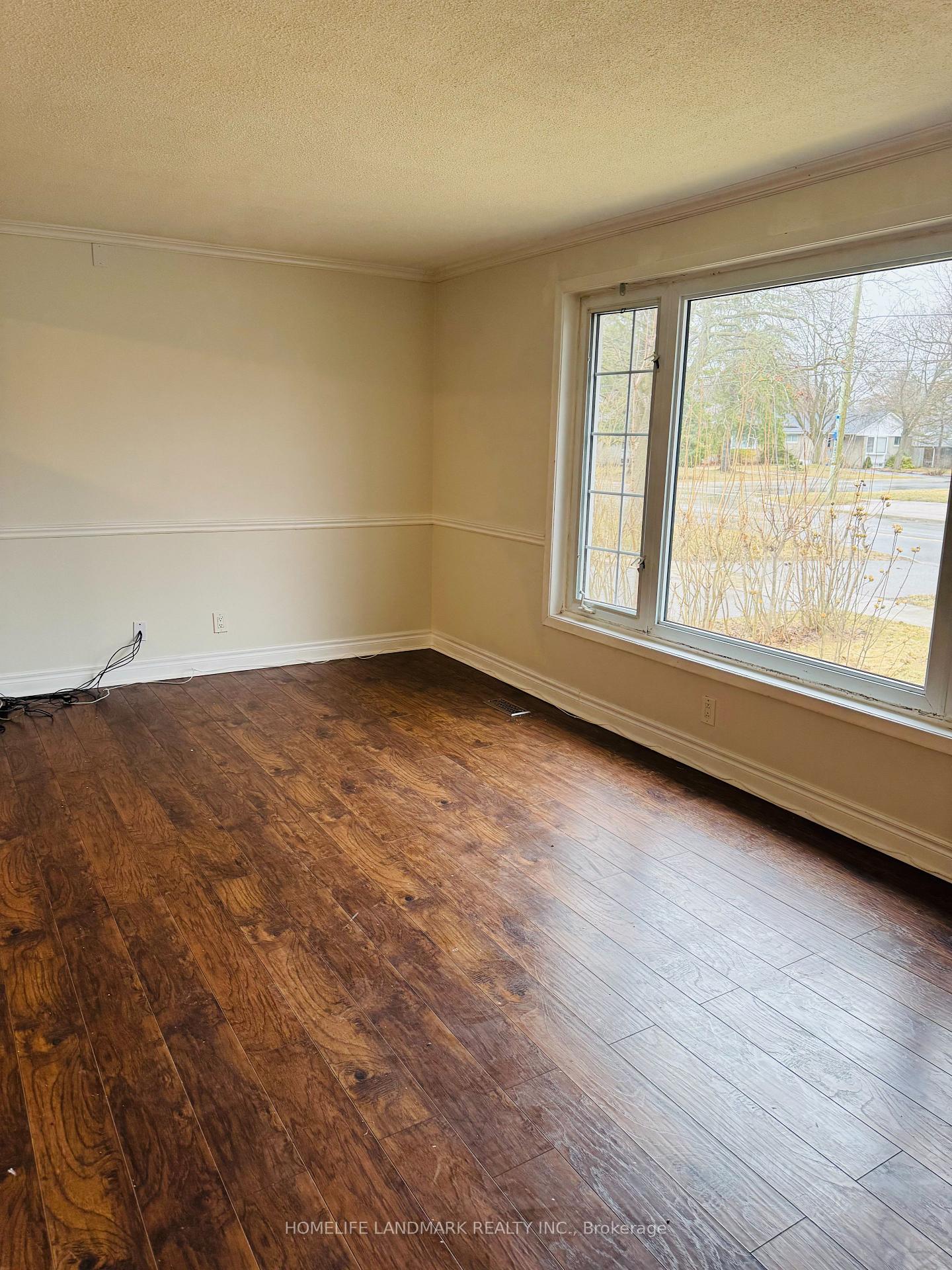 Photo 15 of 91 Murray Drive, Aurora, Aurora Highlands — HOMEH