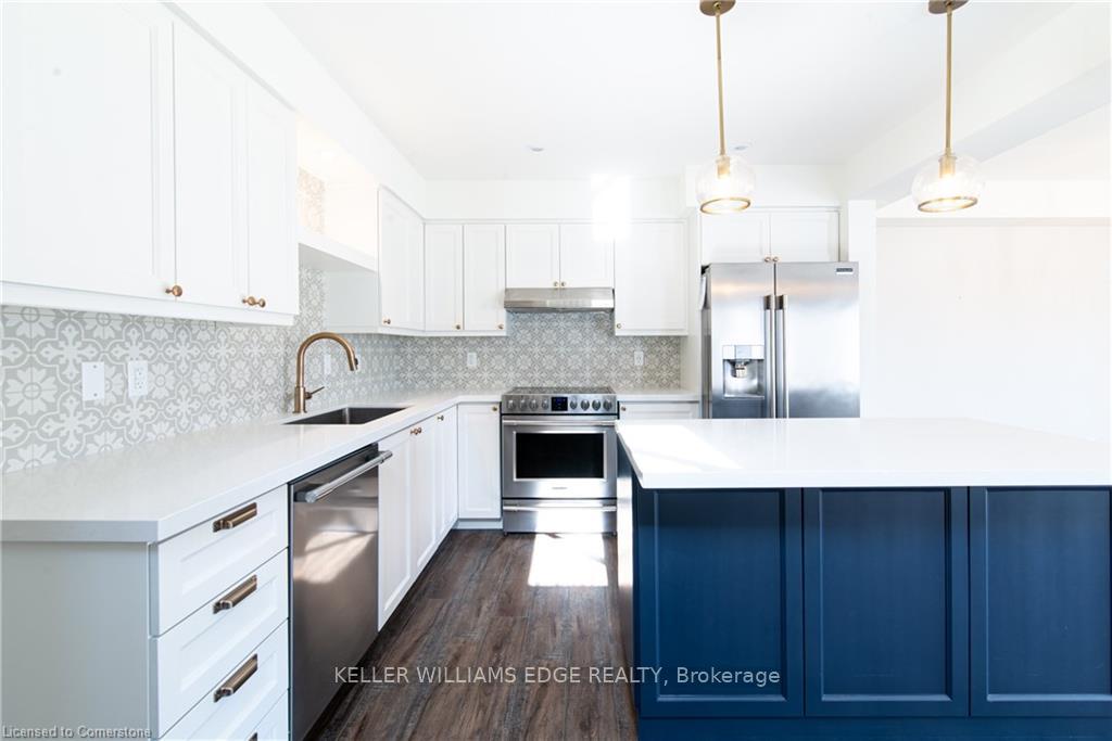 Photo 13 of 10 Bawcutt Crescent, Brant, Paris — HOMEH
