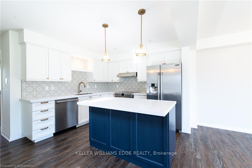 Photo 15 of 10 Bawcutt Crescent, Brant, Paris — HOMEH